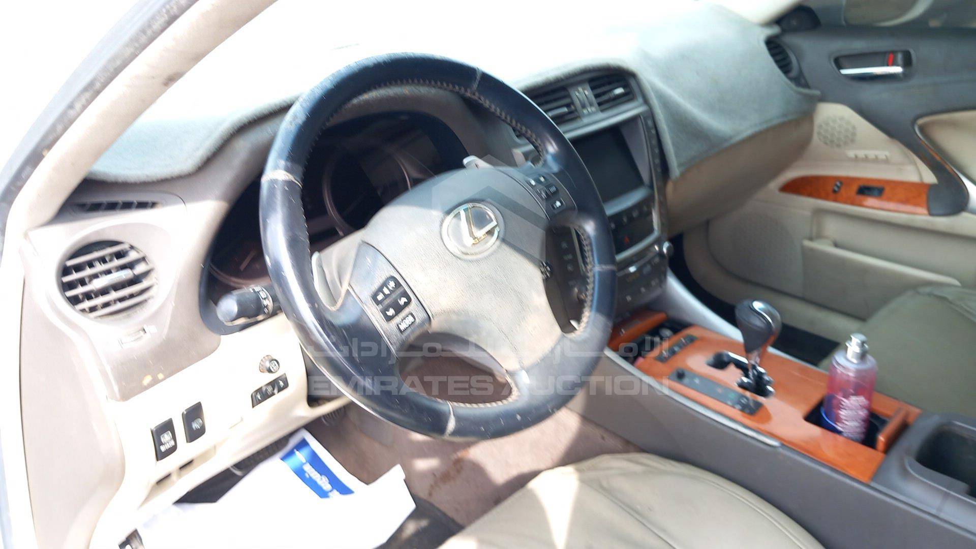 2009 LEXUS IS300 VIN: JTHBG262192018502