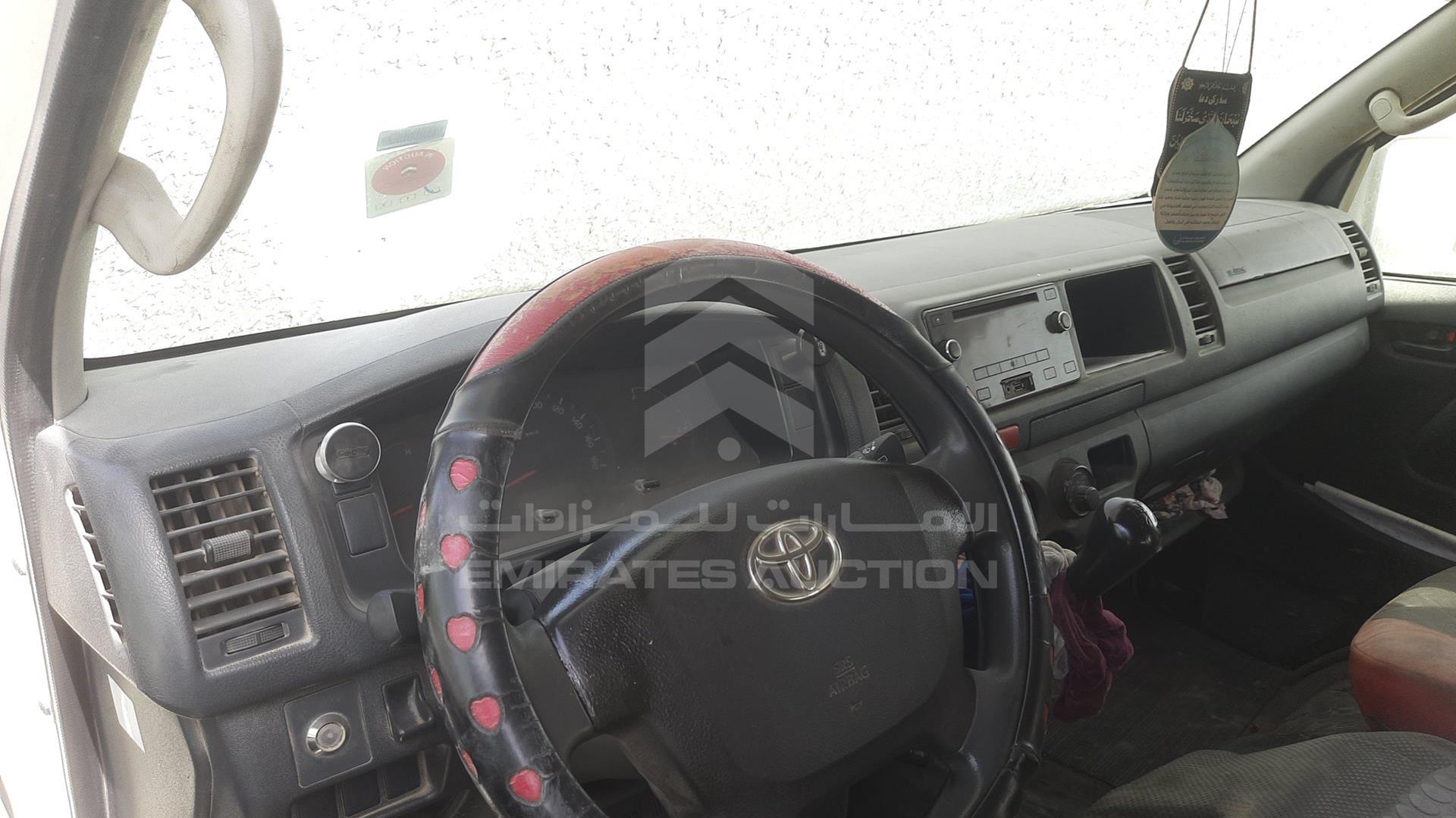2015 TOYOTA HIACE VIN: JTGRX12PXF8043812