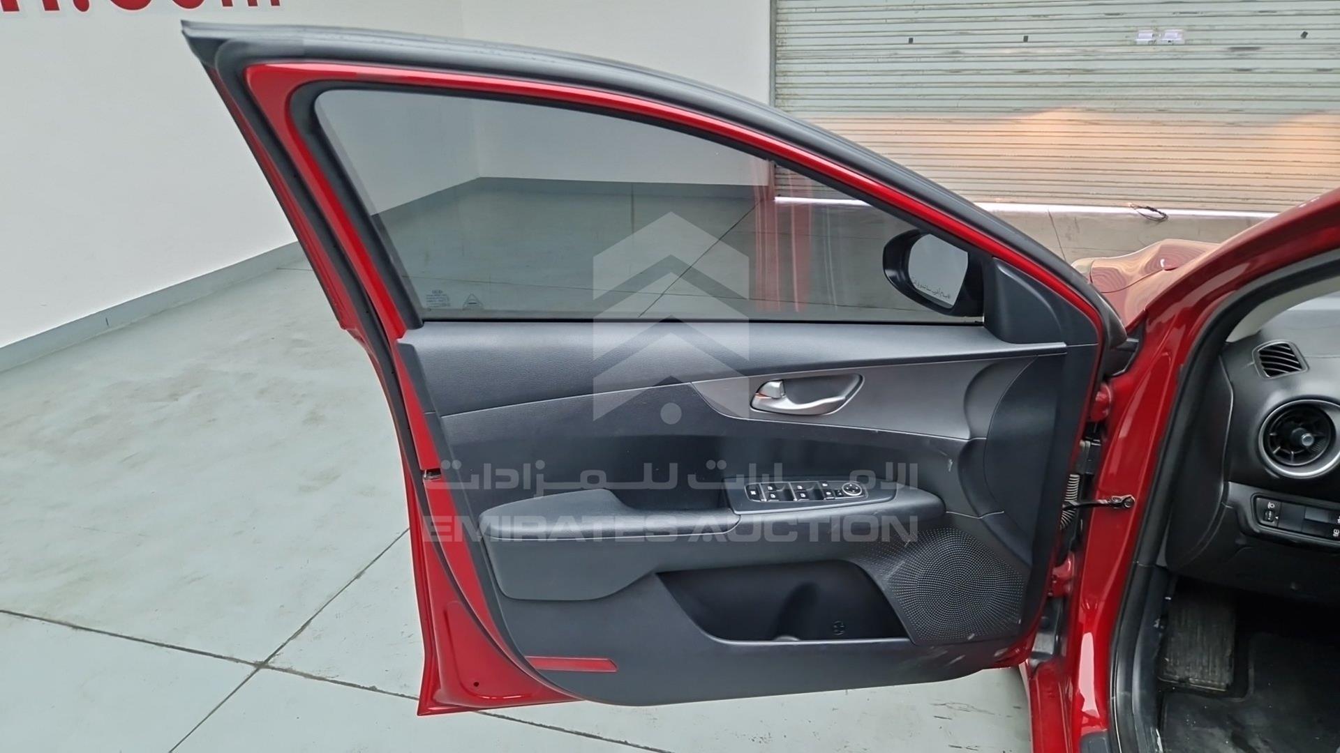 2020 KIA CERATO VIN: KNAF24168L5856889