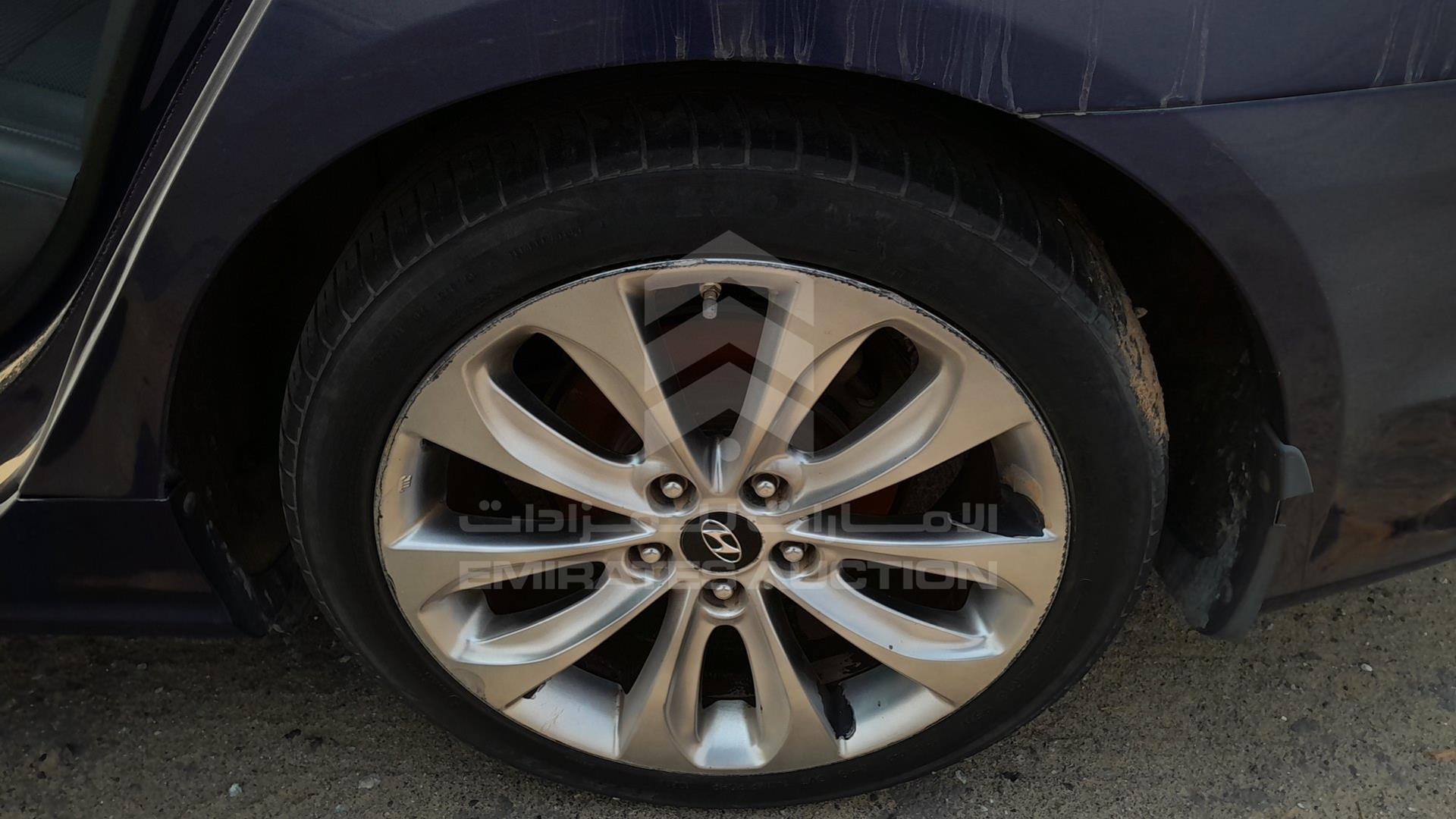 2013 HYUNDAI SONATA VIN: 5NPEC4AC6DH608658