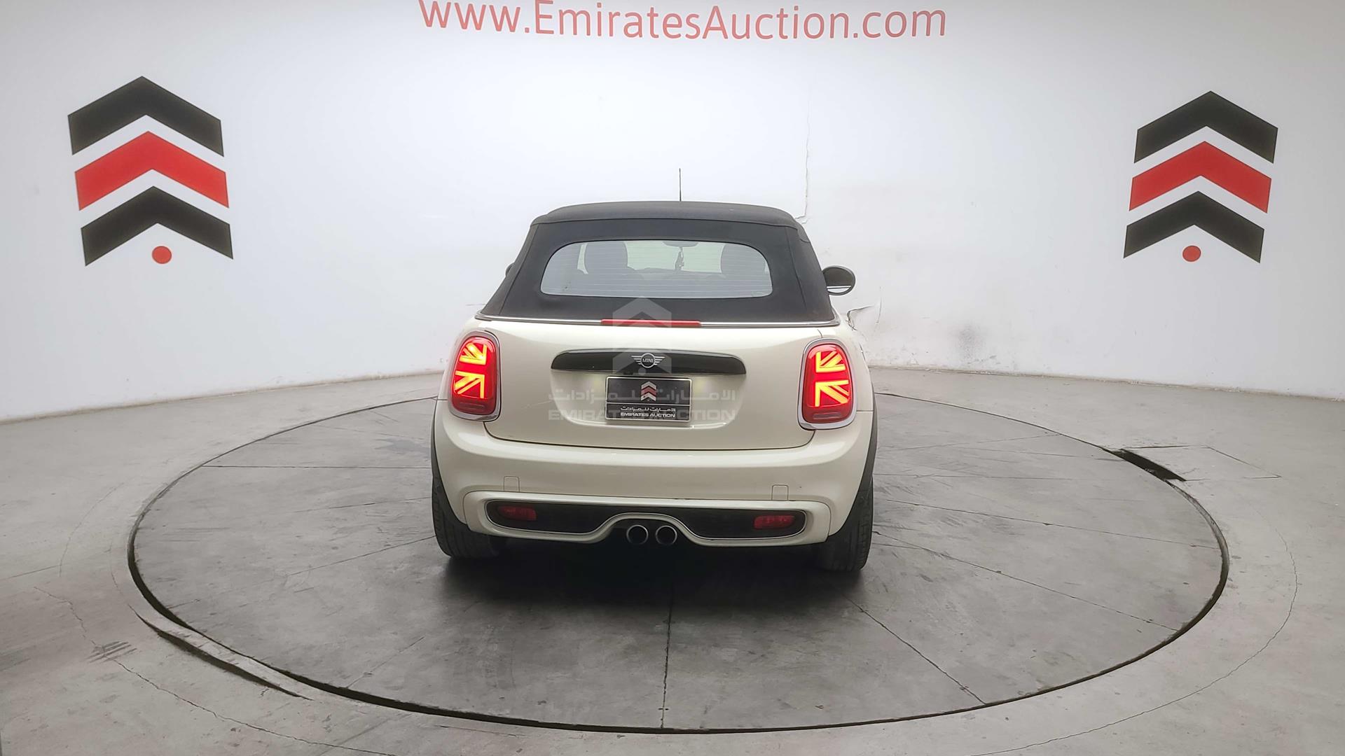 2020 MINI COOPER VIN: WMWWJ5C04L3L32670