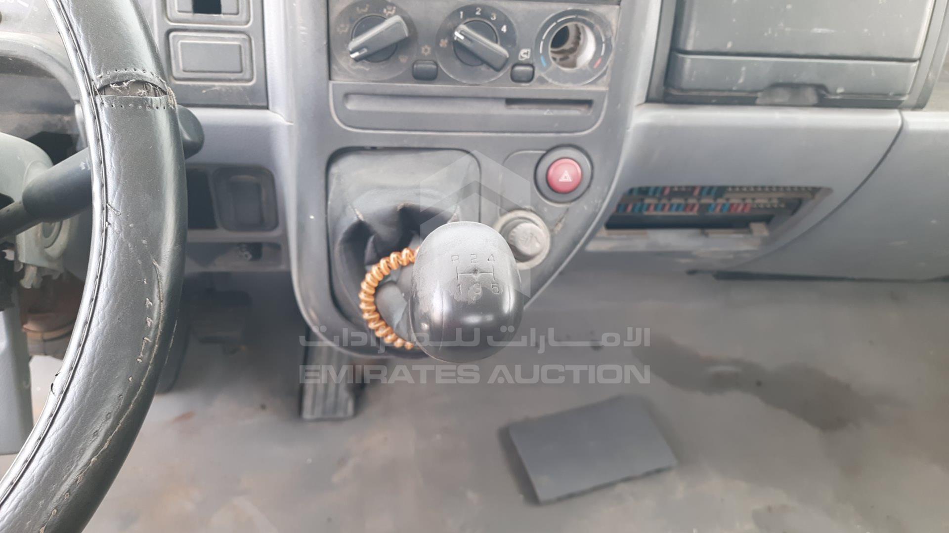2006 MITSUBISHI CANTER VIN: JL7BCE1J86K016161