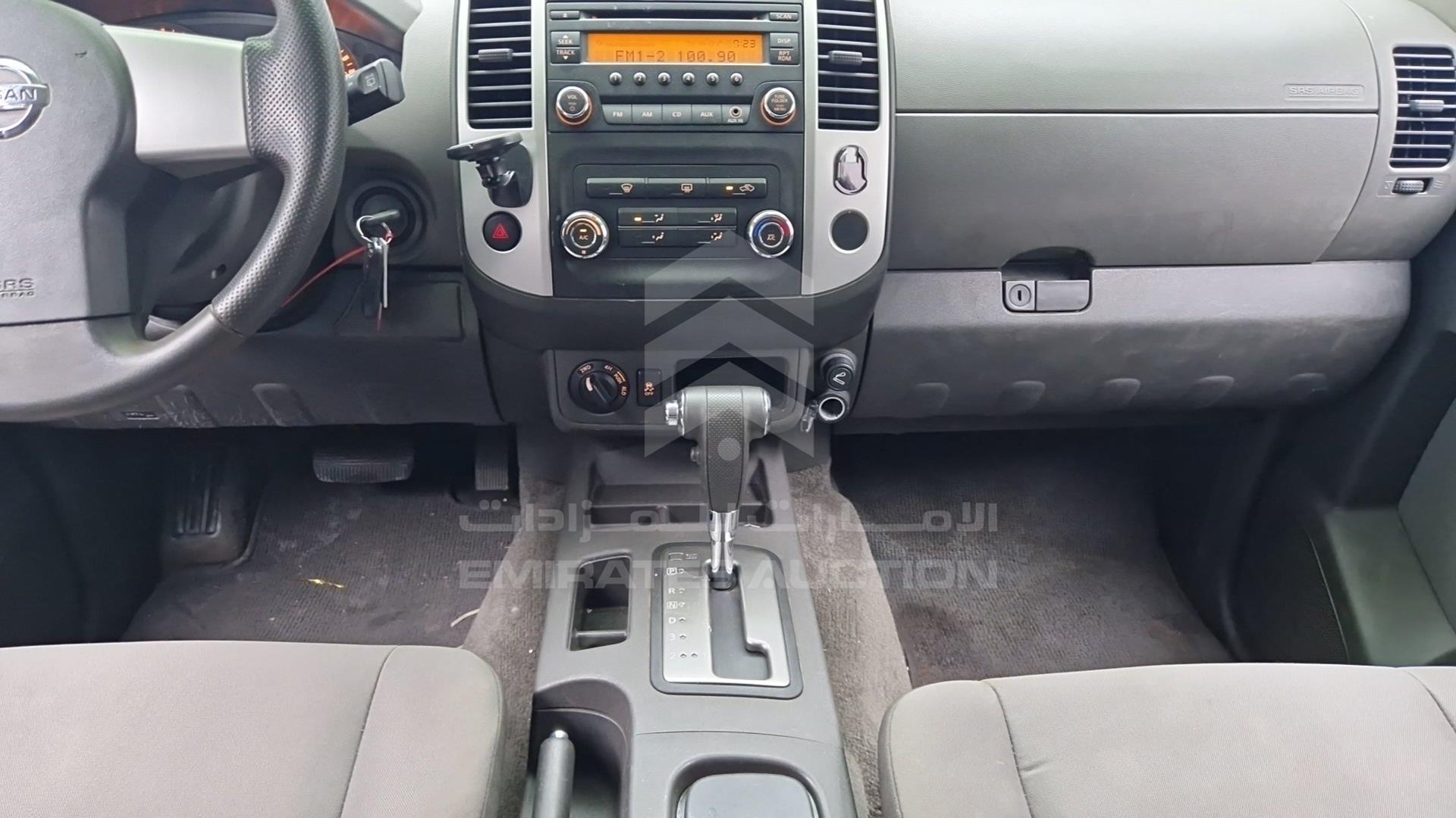 2013 NISSAN XTERRA VIN: 5N1AN0N64DN812232