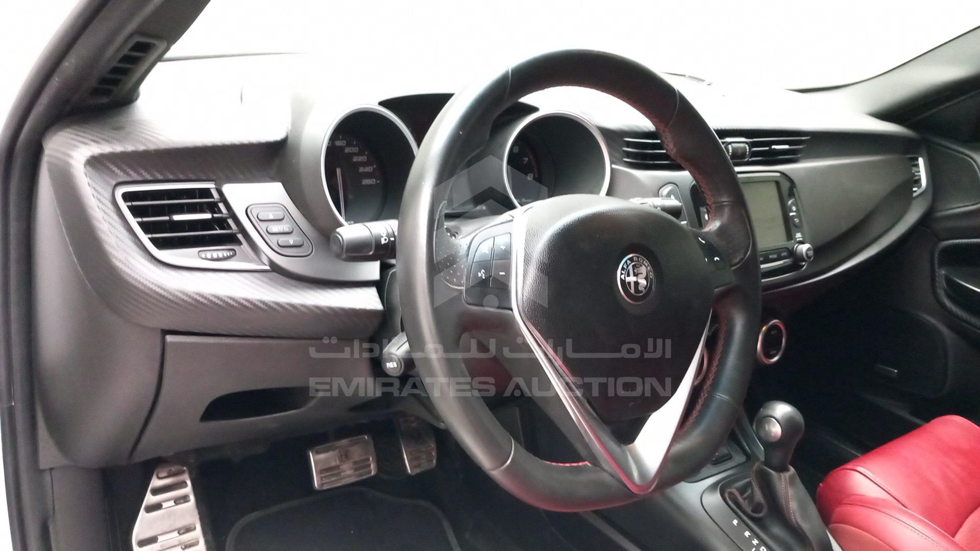 2019 ALFA ROMEO GILULIETTA VIN: ZARCABC45K7510929
