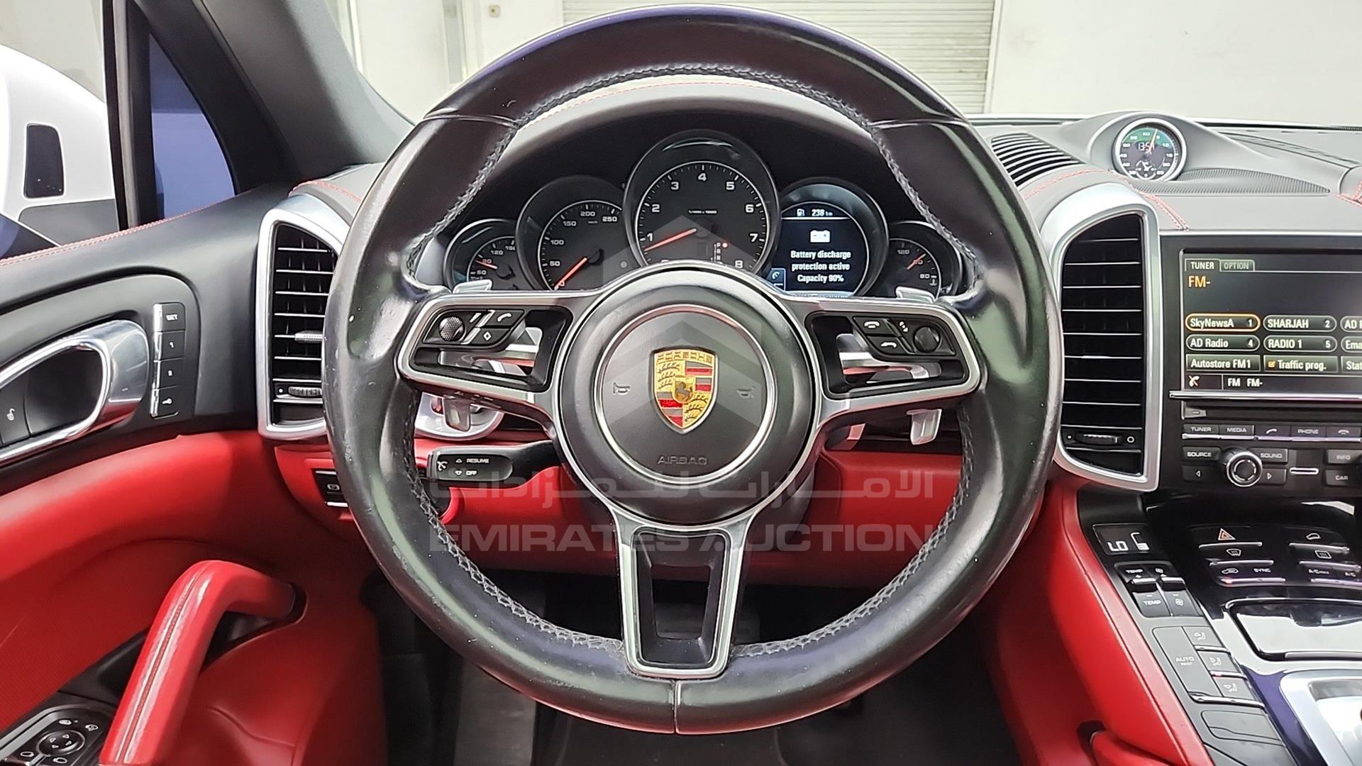 2016 PORSCHE CAYENNE VIN: WP1ZZZ92ZGLA03325