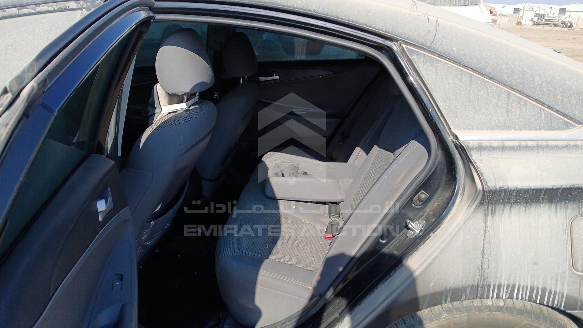 2013 HYUNDAI SONATA VIN: 5NPEB4AC5DH543725