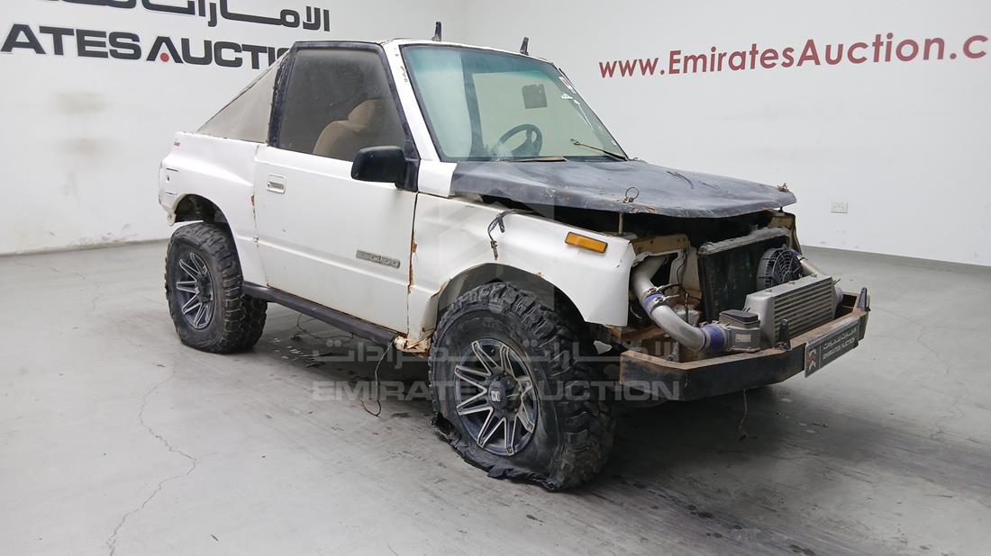 1990 Suzuki Vitara — Front Right Angle — Photo 9