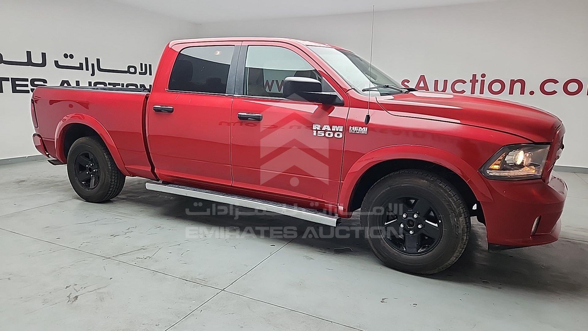 2017 DODGE RAM 1500 VIN: 1C6RR7TT7HS552968
