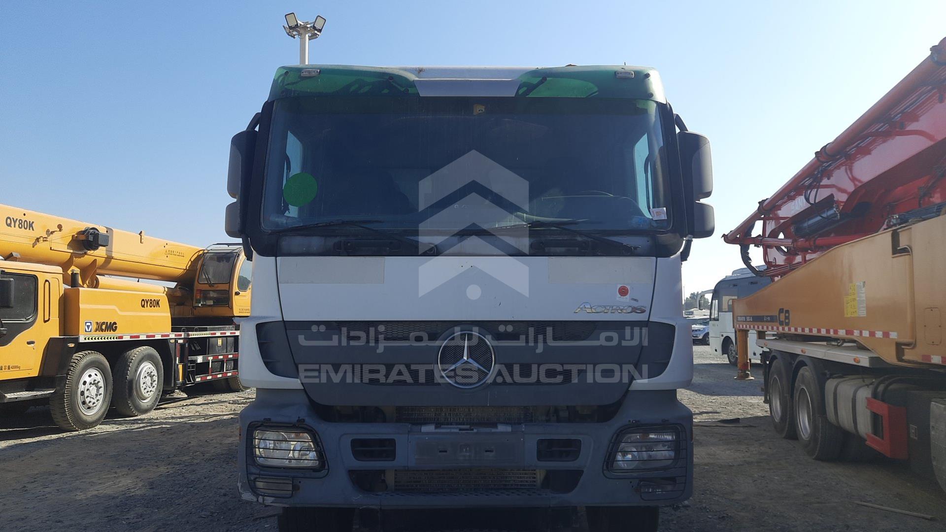2009 MERCEDES ACTROS VIN: WDAKHCAA39L405584