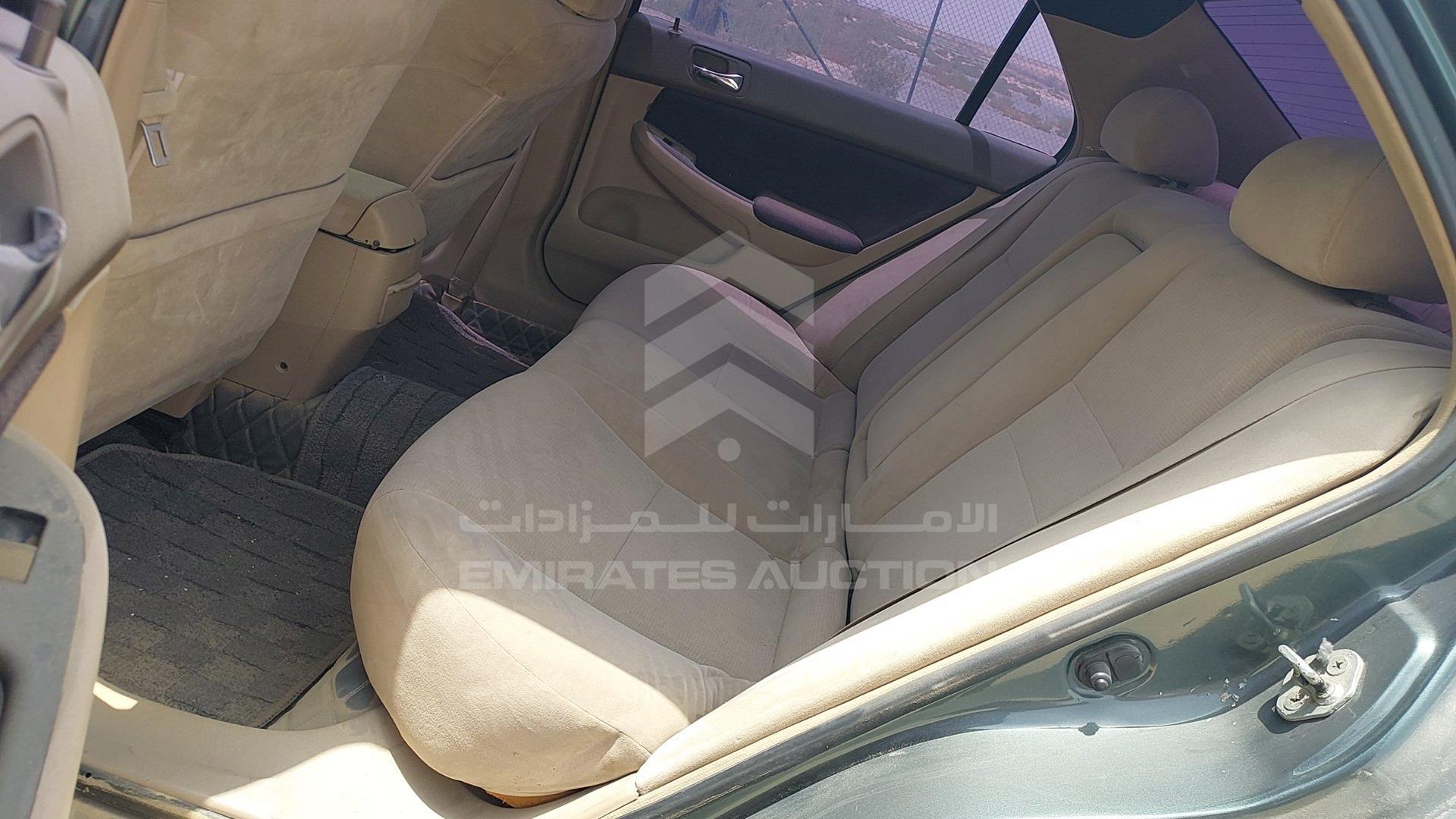 2004 HONDA ACCORD VIN: JHMCM565X4C413354