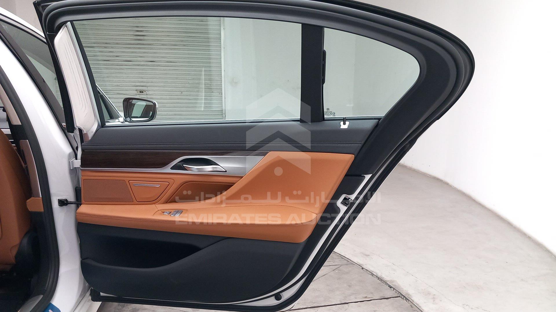 2017 BMW 740 LI VIN: WBA7E2102HG408798