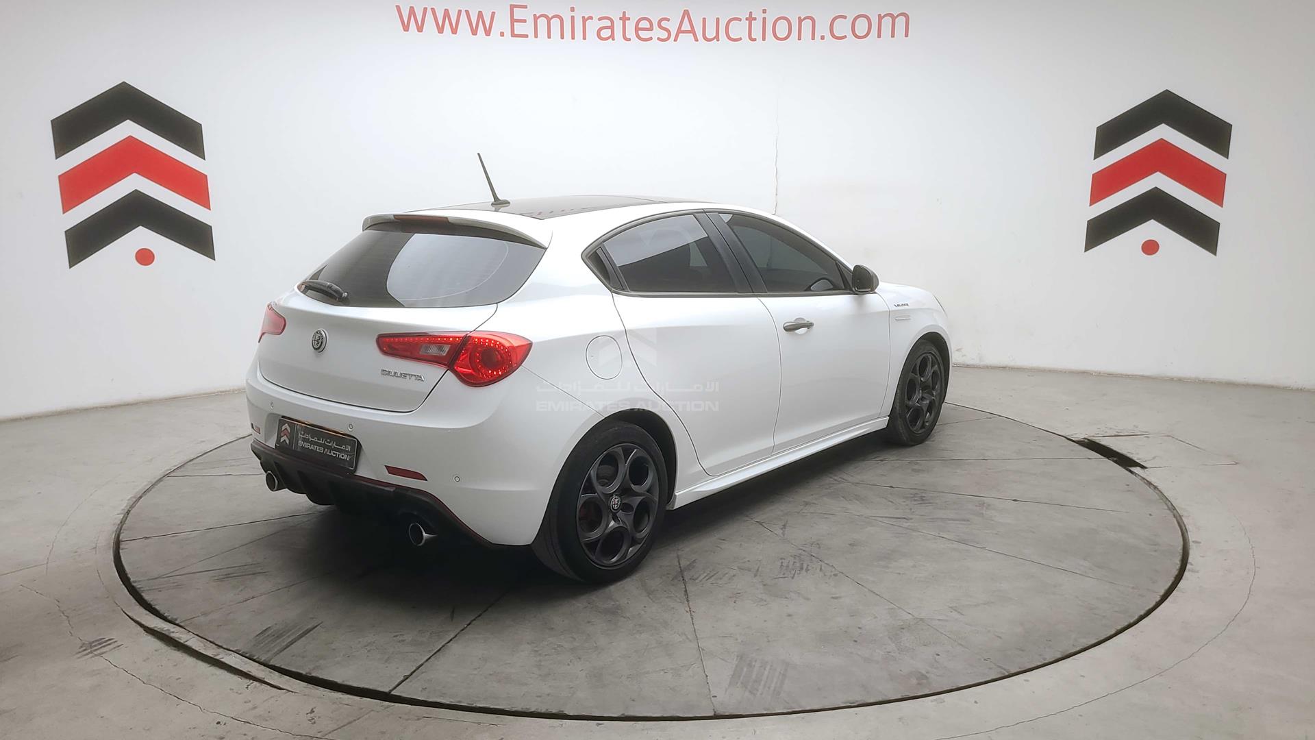 2019 ALFA ROMEO GILULIETTA VIN: ZARCABC45K7510929