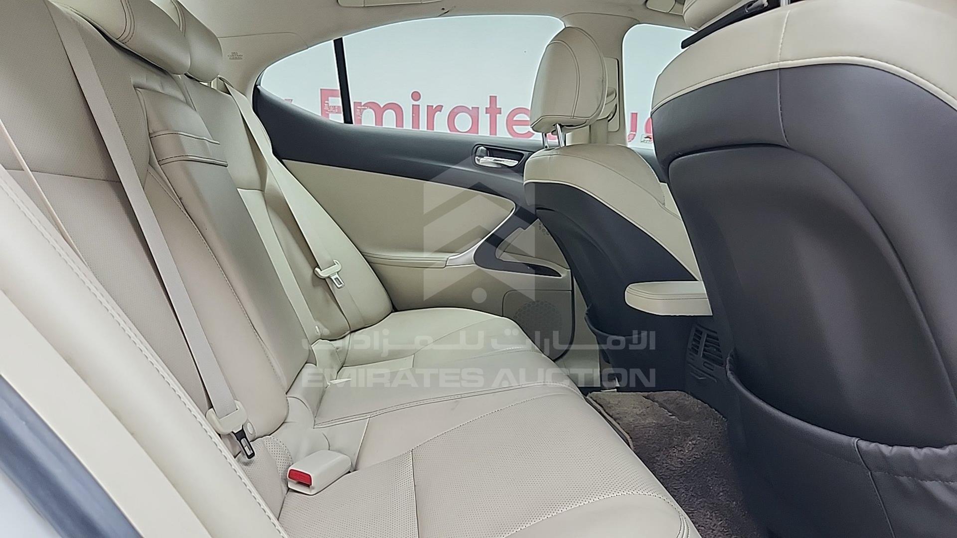 2013 LEXUS IS300 VIN: JTHBG2629D5003494