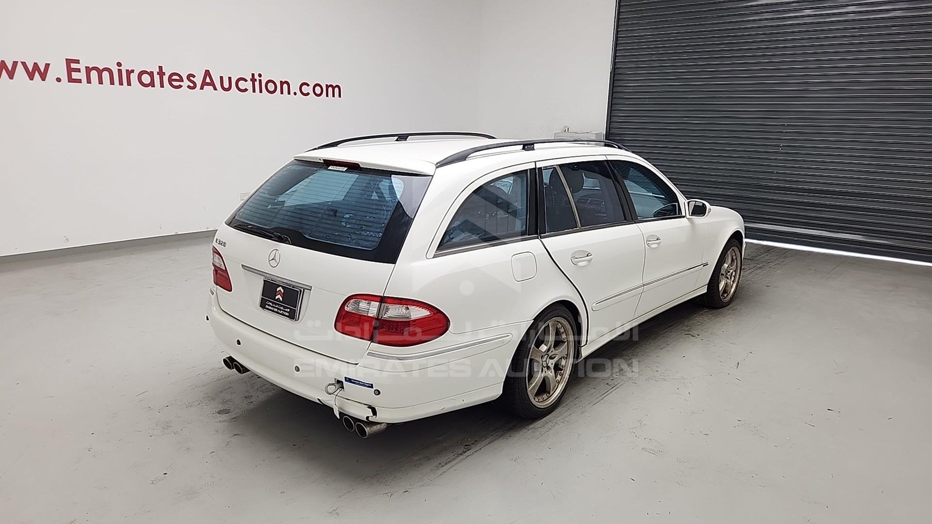 2004 MERCEDES E 320 VIN: WDB2112821X108945