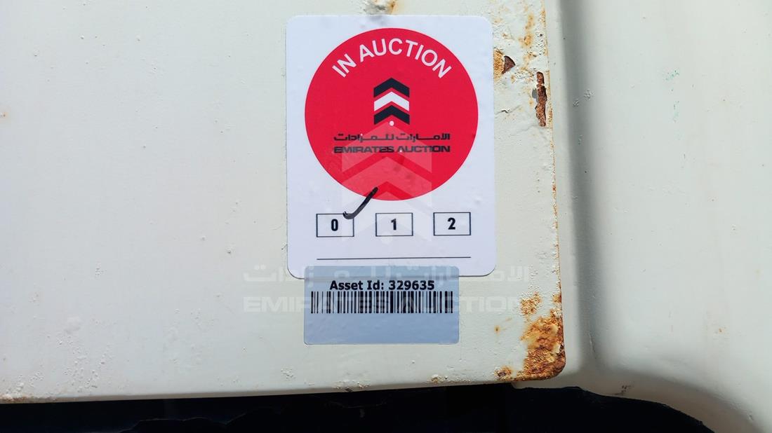 Volvo Truck Head for sale in UAE YV2A4B2AXTB164347 401985