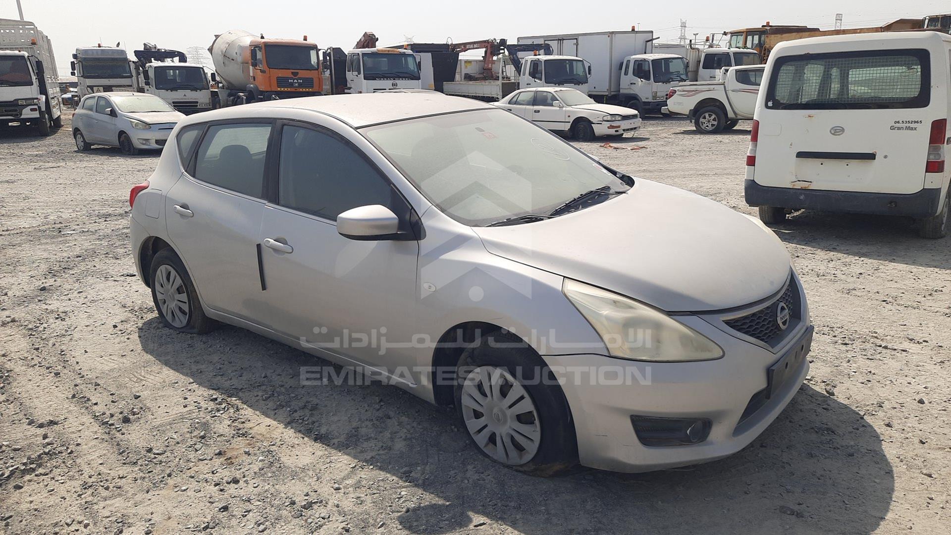 2015 NISSAN TIIDA VIN: MNTBC2C96F6005434