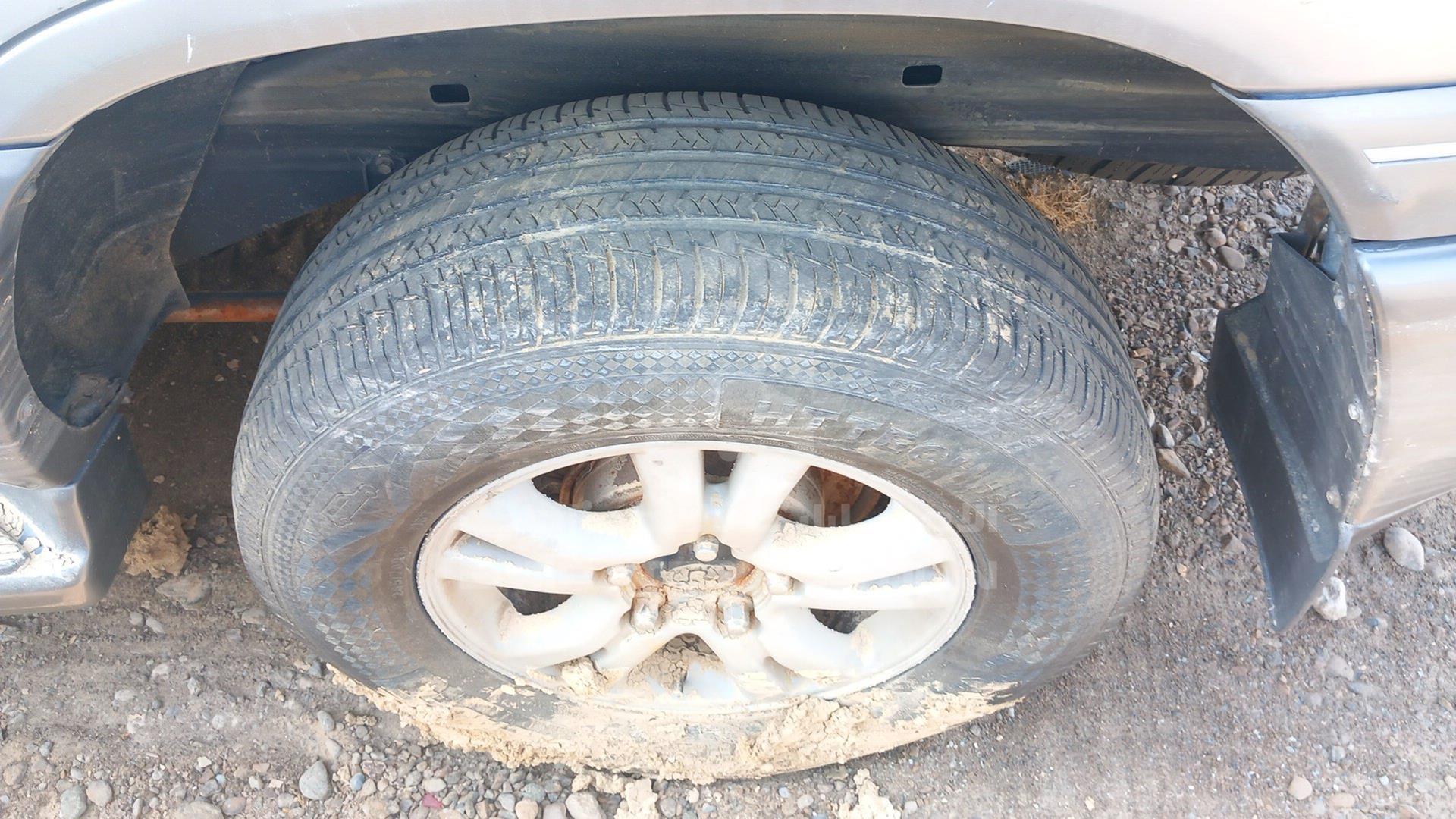 2003 LEXUS --- VIN: JTJHT00W033527521