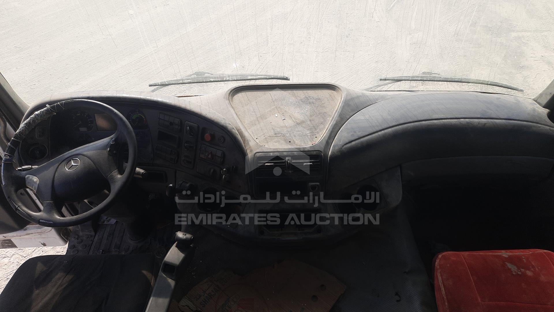 2008 MERCEDES ACTROS VIN: WDAKHCAA08L279425