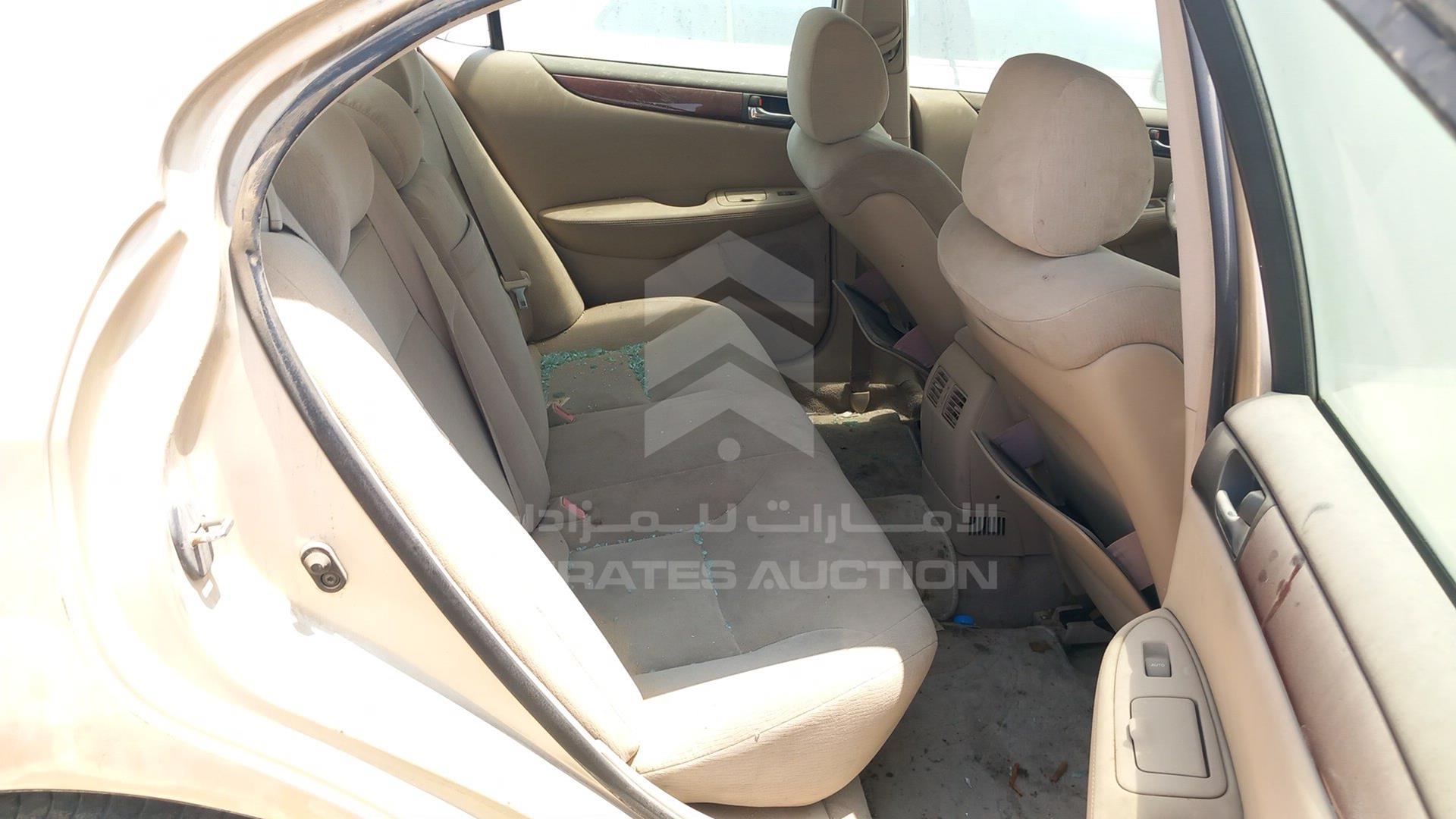 2003 LEXUS ES 300 VIN: JTHBF30G430135510