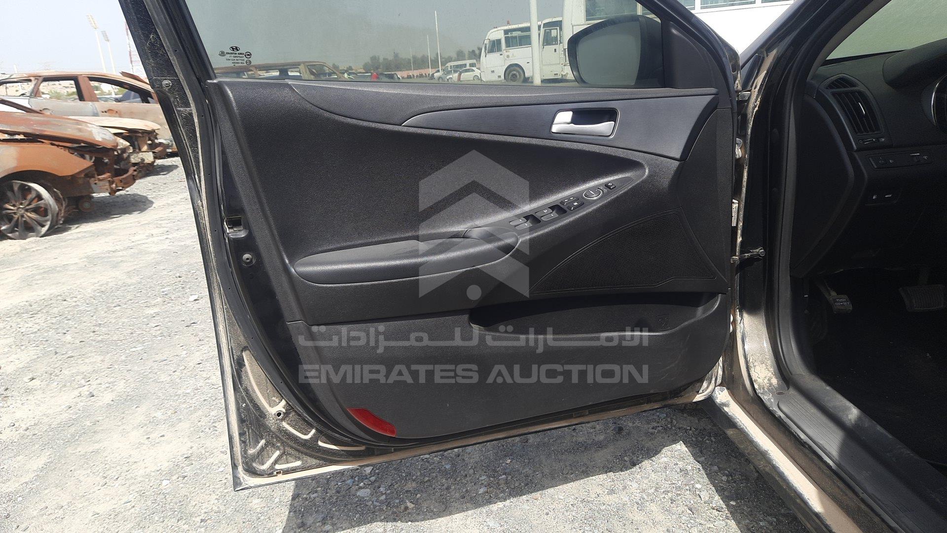 KMHEB41C9FA642182 - 2015 Hyundai Sonata - #462330