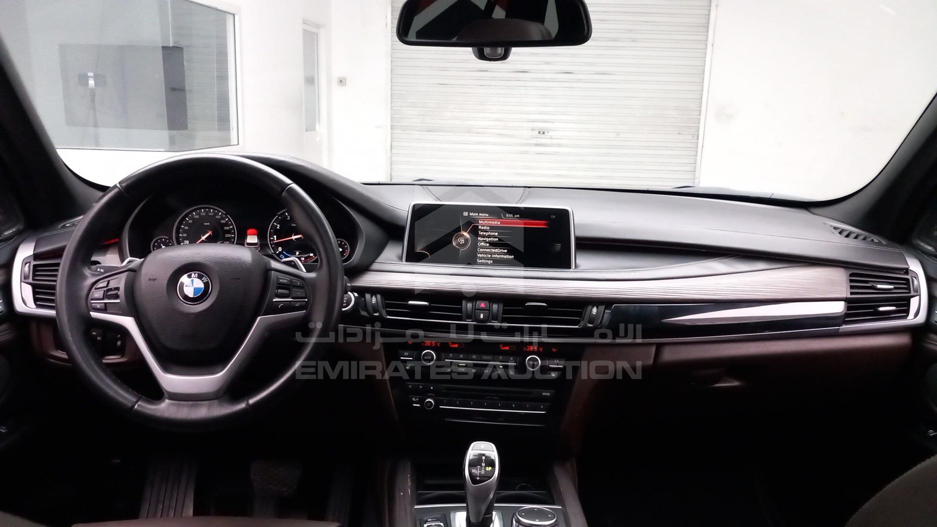 2016 BMW X5 VIN: WBAKR6102G0G98945