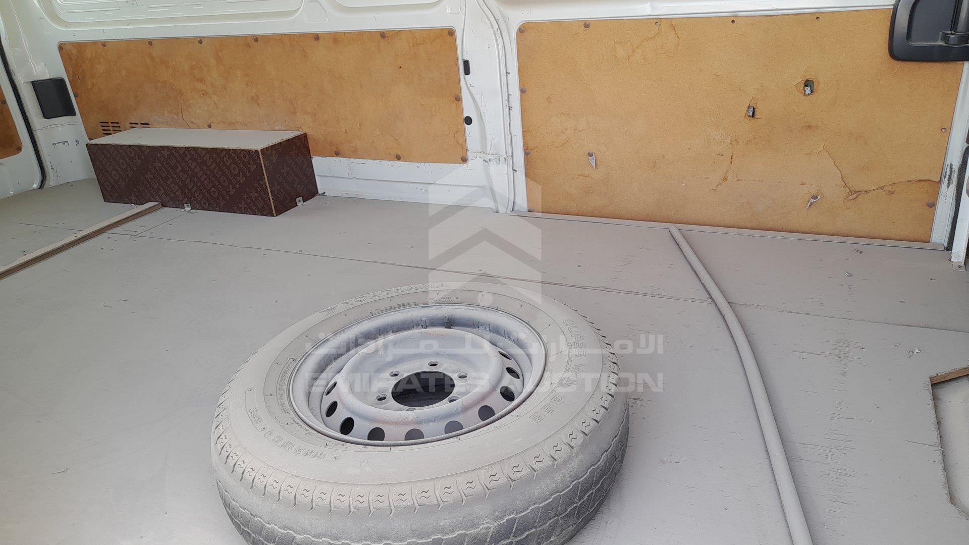 JTFPX22P0D0044075 - 2013 Toyota Hiace - #357503