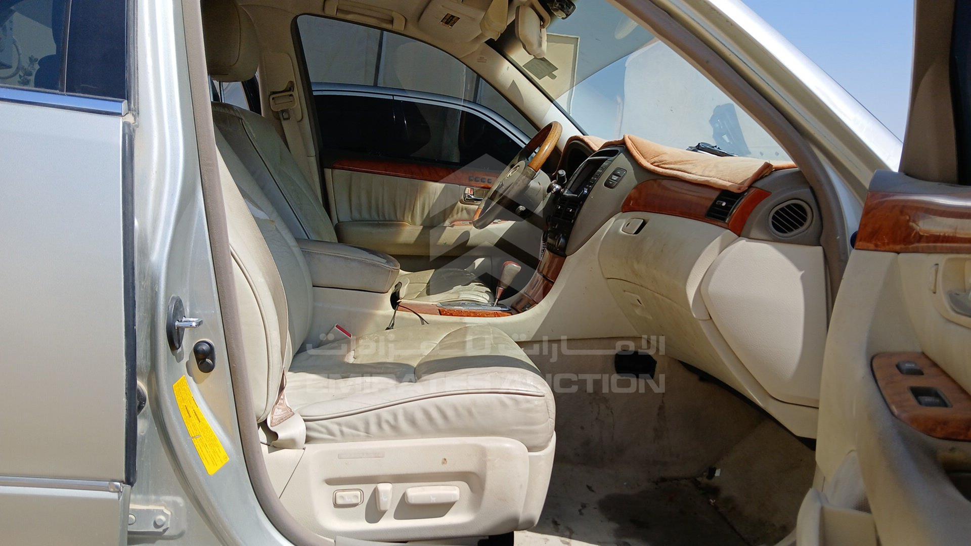 2001 LEXUS LS 430 VIN: JTHBN30F710030502