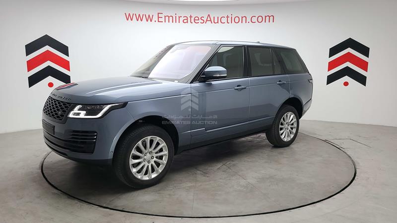 SALGA2BV6JA380966 Auction: EmiratesAuction Lot: 405807 SALGA2BV6JA380966 Range Rover Vogue SE 2018 BLUE Photo 51