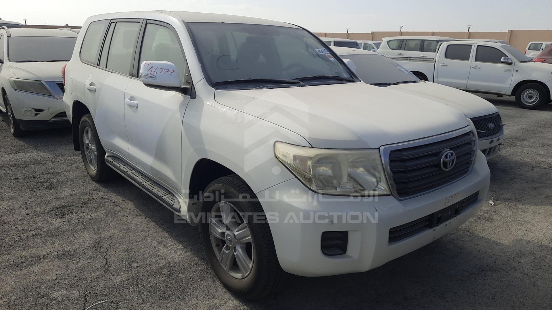 2014 TOYOTA LAND CRUISER VIN: JTMDU09J1E5082705