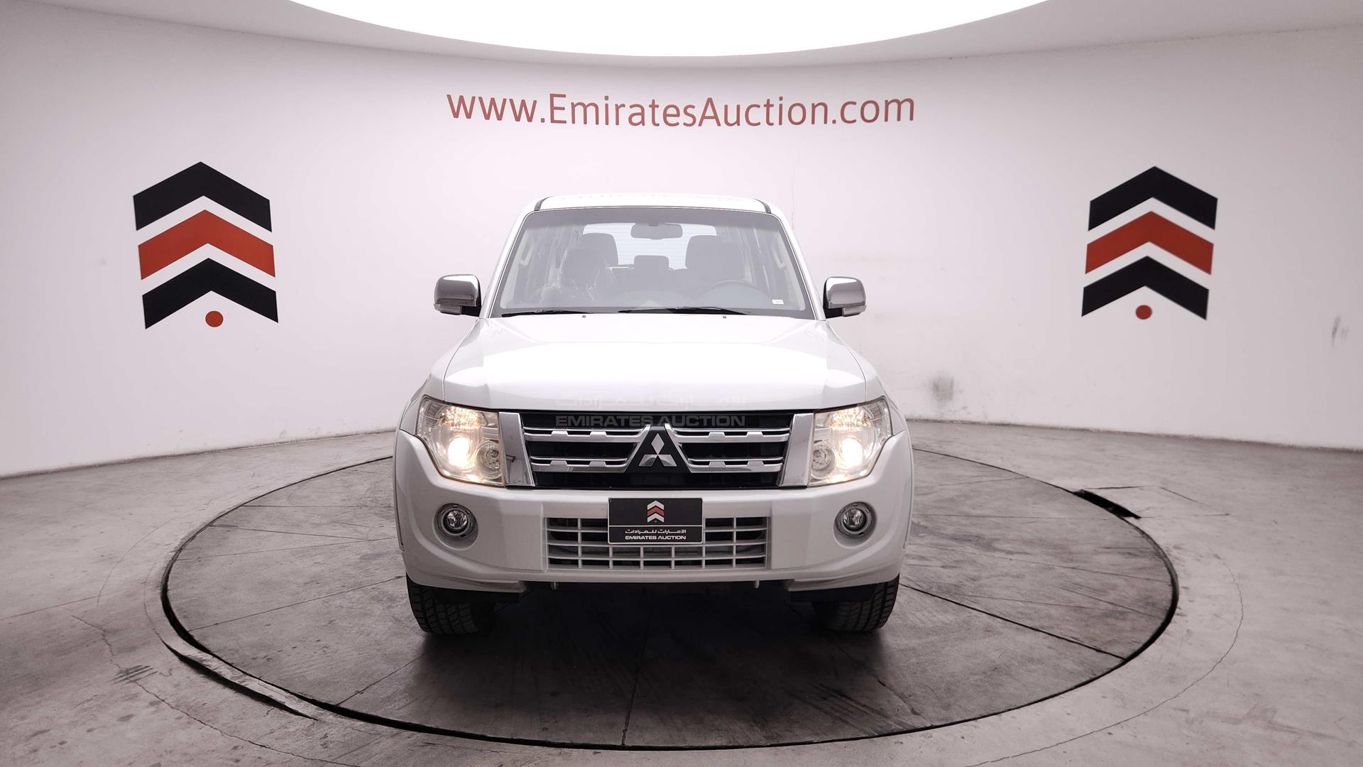 2014 MITSUBISHI PAJERO VIN: JMYLRV95WEJ707012