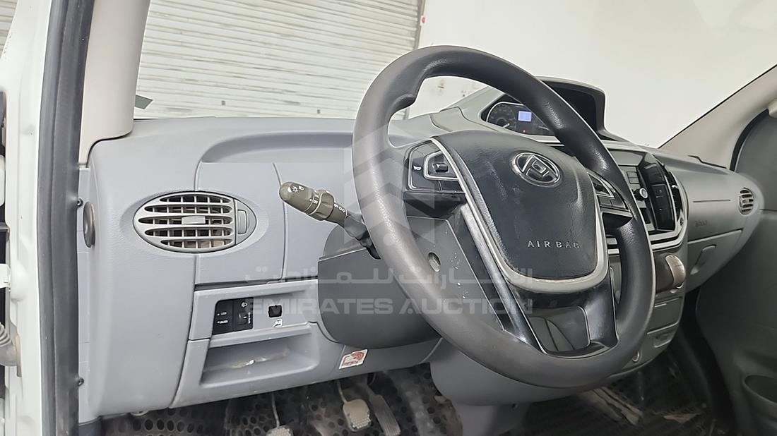 2022 Maxus V80 — Entertainment Systems & Camera Monitor & Navigation — Photo 17