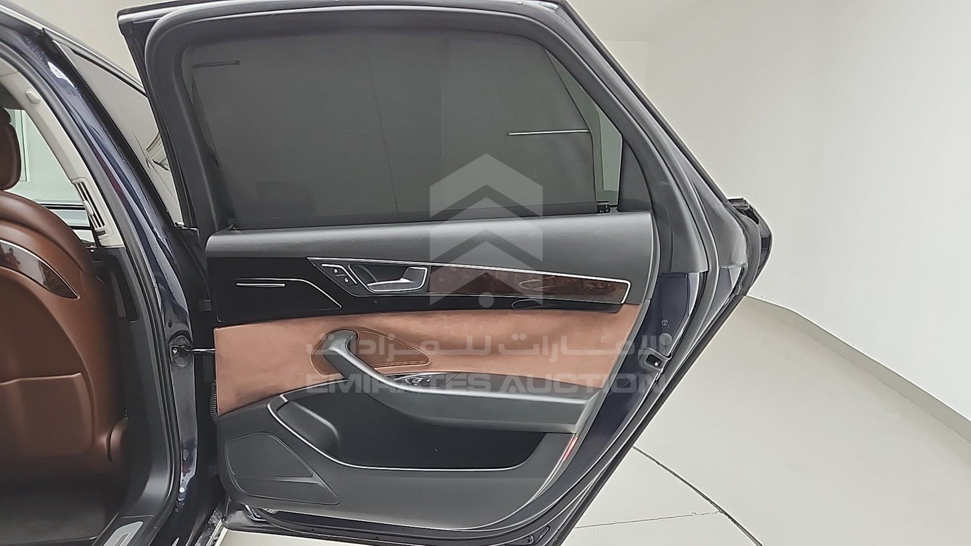 2012 AUDI A8 VIN: WAURVB4H8CN000577
