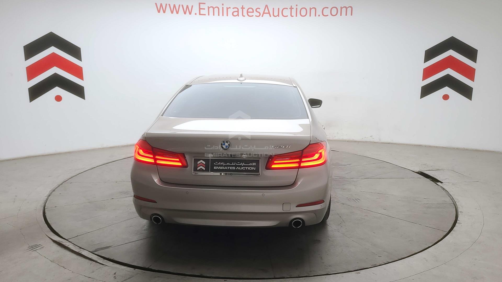 2018 BMW 520 I VIN: WBAJA1101JBH85463