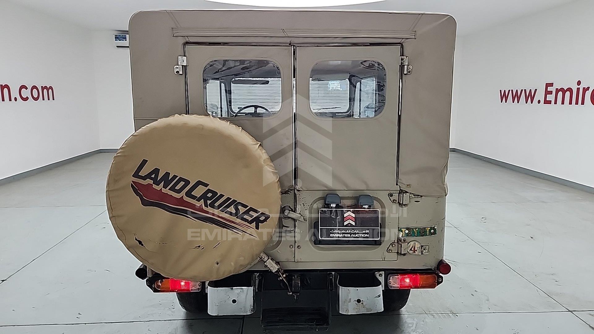 1976 TOYOTA LAND CRUISER VIN: FJ4355167