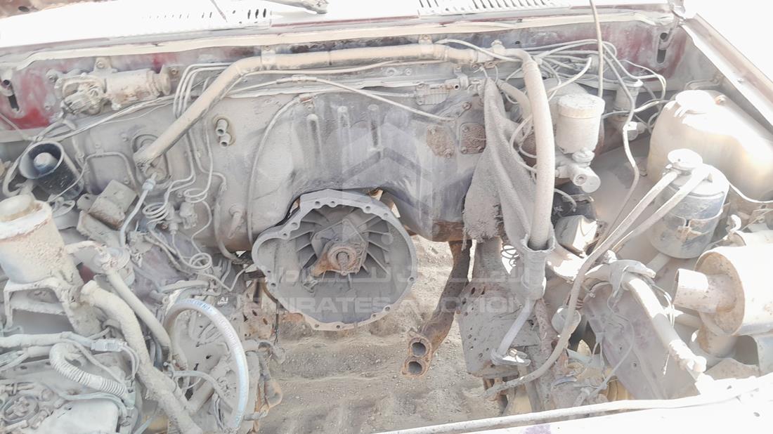1992 Nissan Pathfinder — Engine Bay — Photo 24