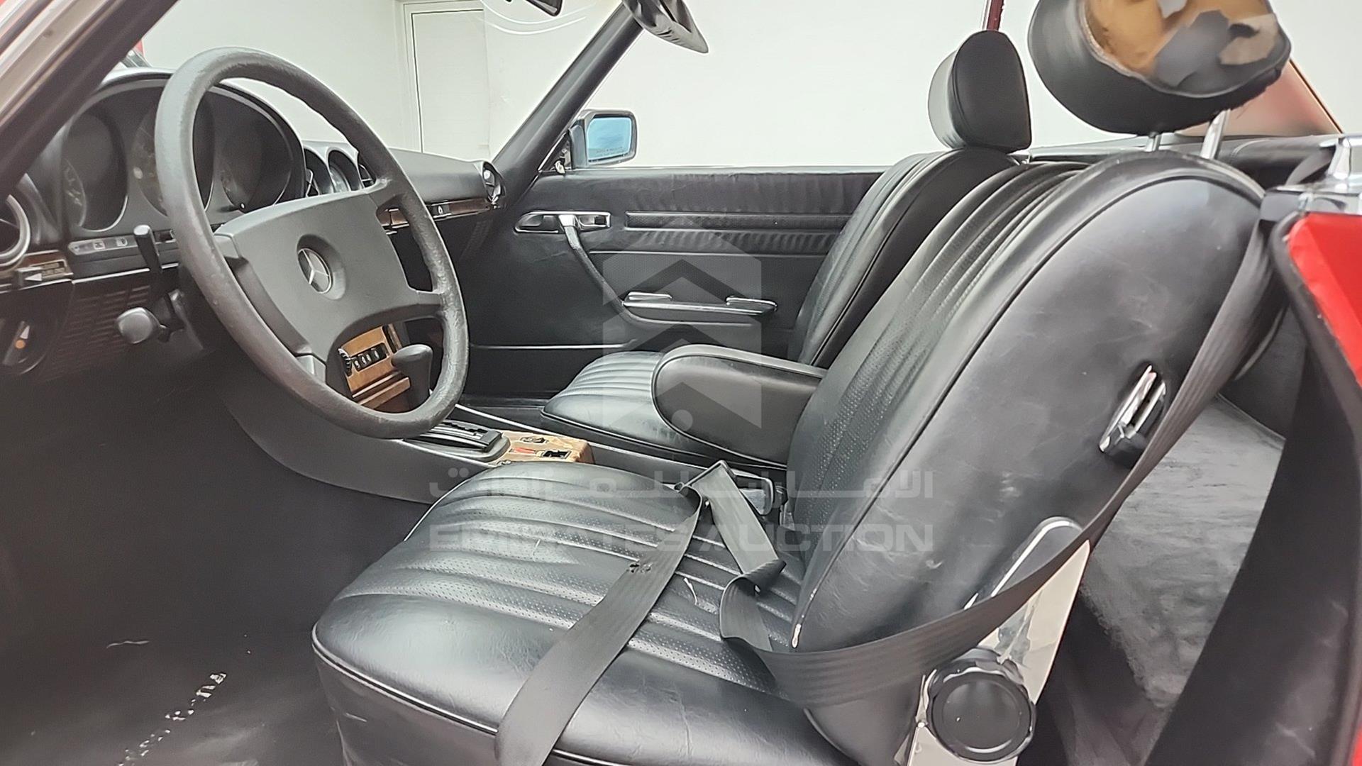 1984 MERCEDES SL 380 VIN: WDB1070451A002095