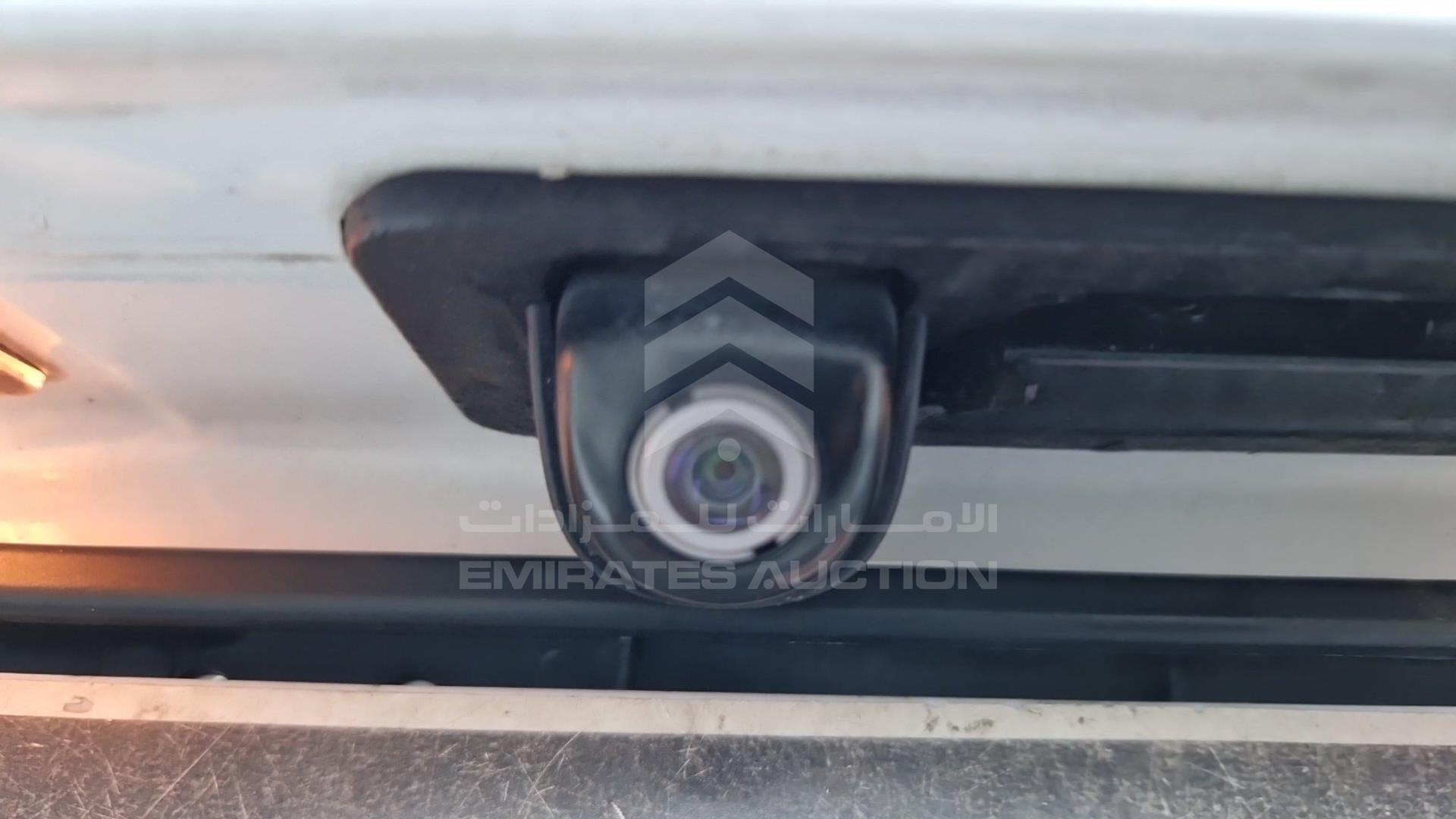 2017 HYUNDAI ELANTRA VIN: 5NPD84LF6HH058582