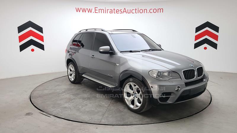 WBAZV4102DL926884 Auction: EmiratesAuction Lot: 409005 WBAZV4102DL926884 BMW X5 2013 GREY Photo 14