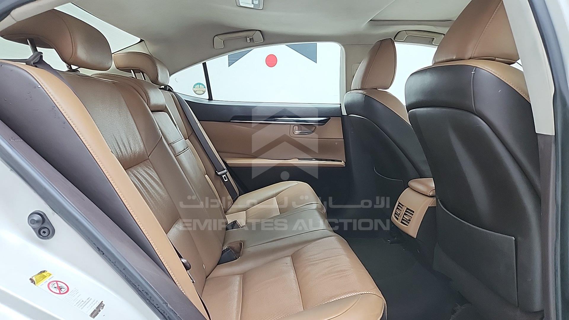 2017 LEXUS ES 350 VIN: JTHBK1GG2H2248650