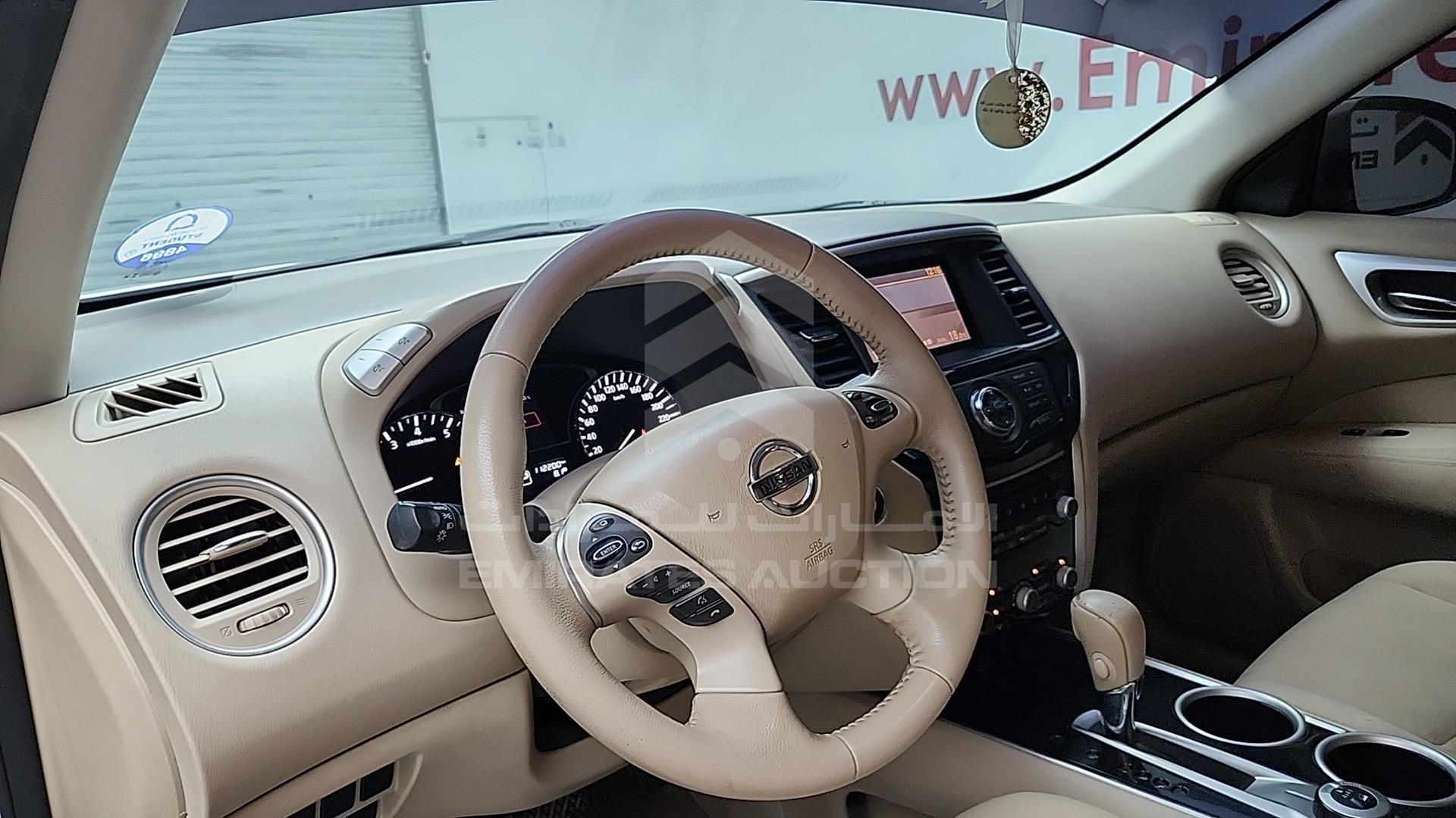 2015 NISSAN PATHFINDER VIN: 5N1AR2M74FC610631