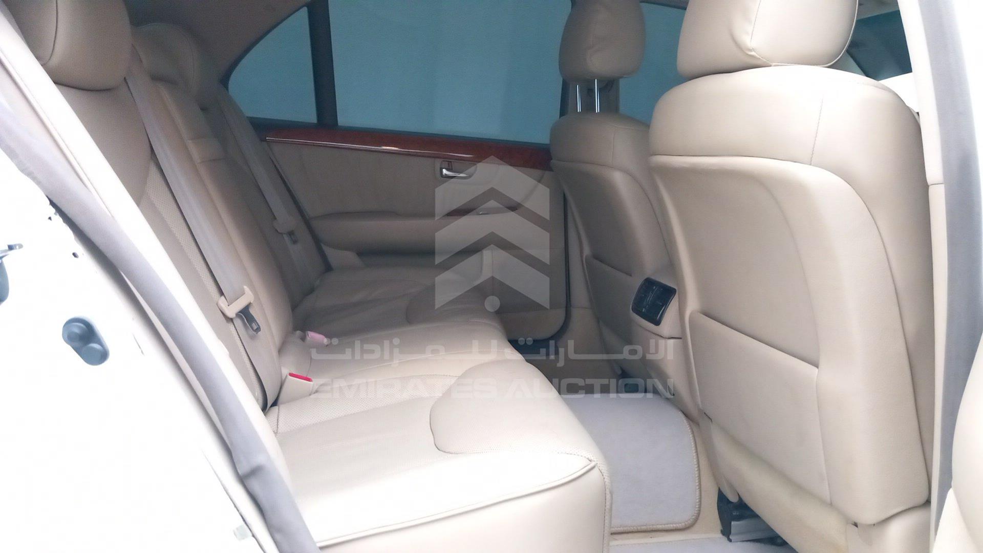 2004 LEXUS LS 430 VIN: JTHBN36F140142403