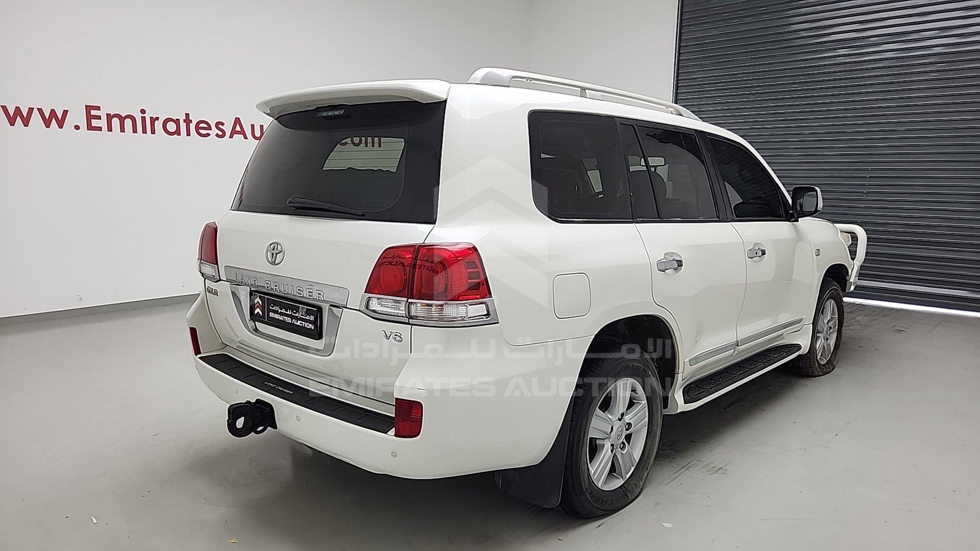 2011 TOYOTA LAND CRUISER VIN: JTMHU09J1B5054464