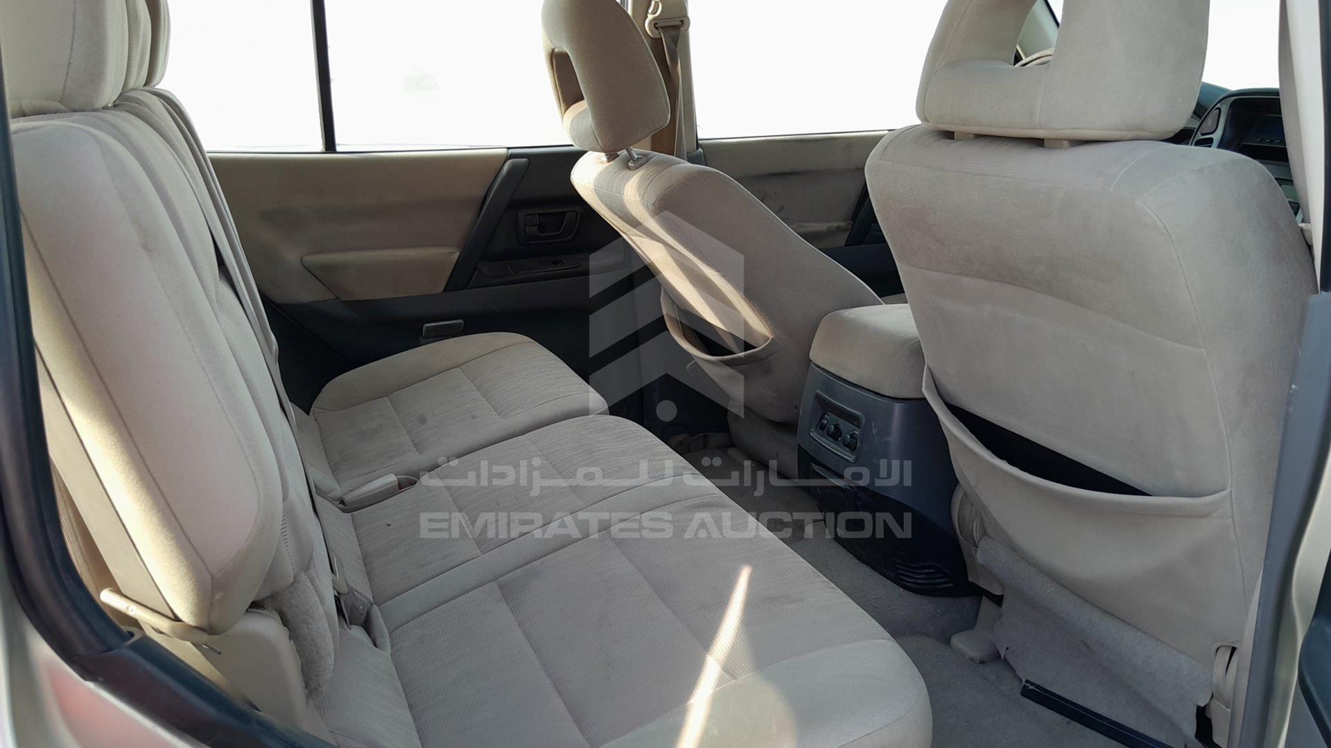2006 MITSUBISHI PAJERO VIN: JMYLRV73W6J713434