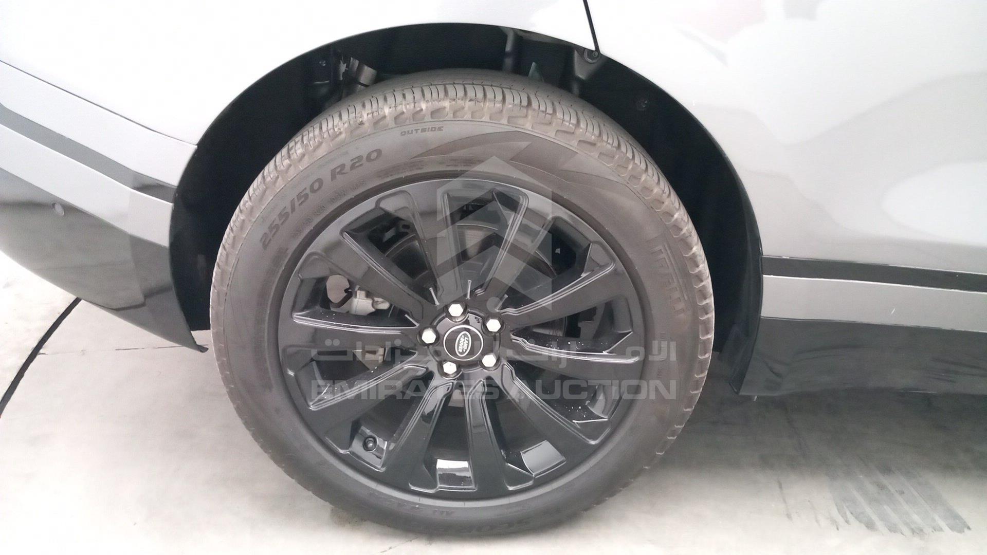2020 RANGE ROVER VELAR VIN: SALYA2BV5LA291820