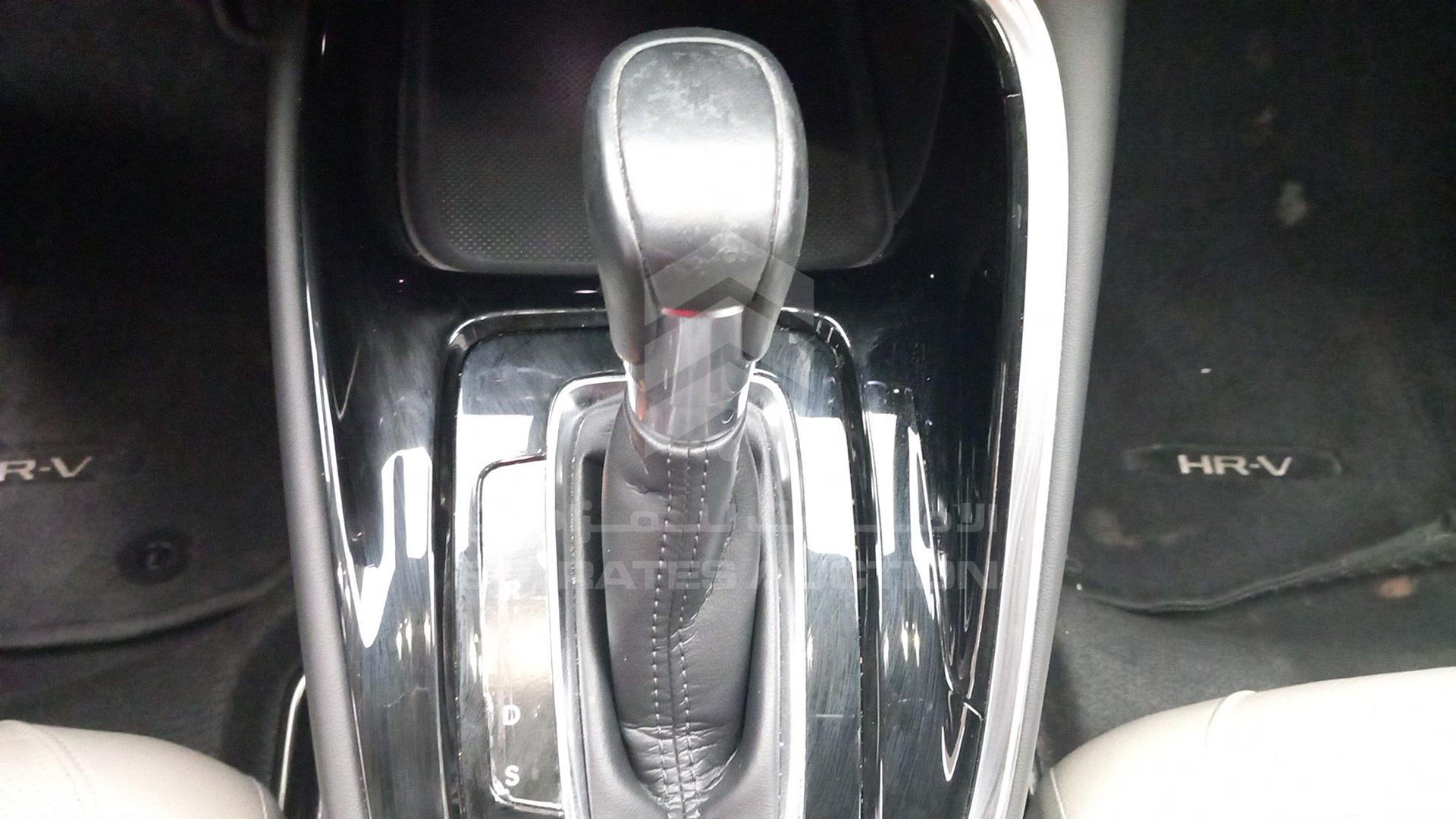 2022 HONDA HRV VIN: MRJRV3875NT010053