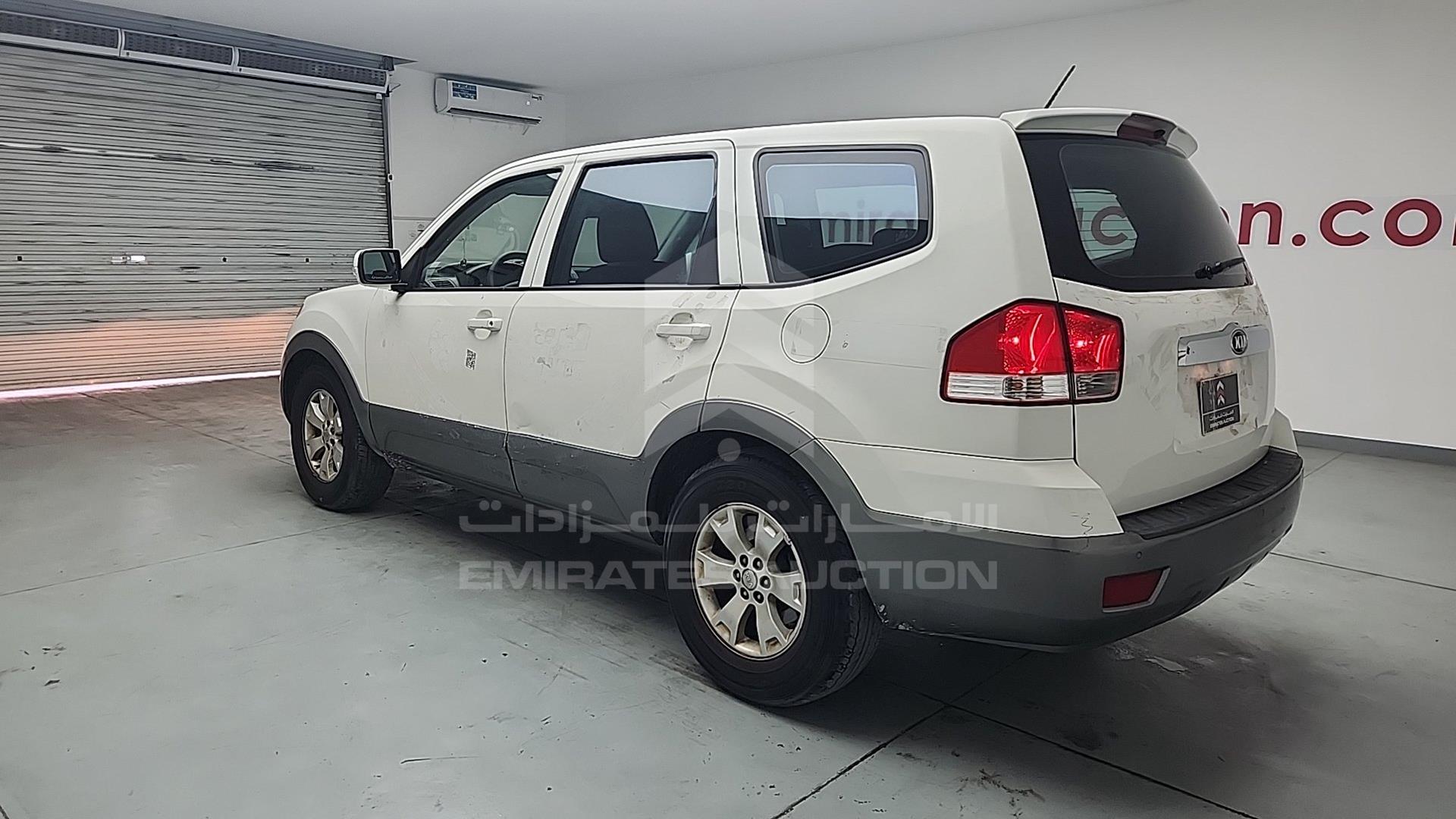 2015 KIA MOHAVE VIN: KNAKM8116F5127685