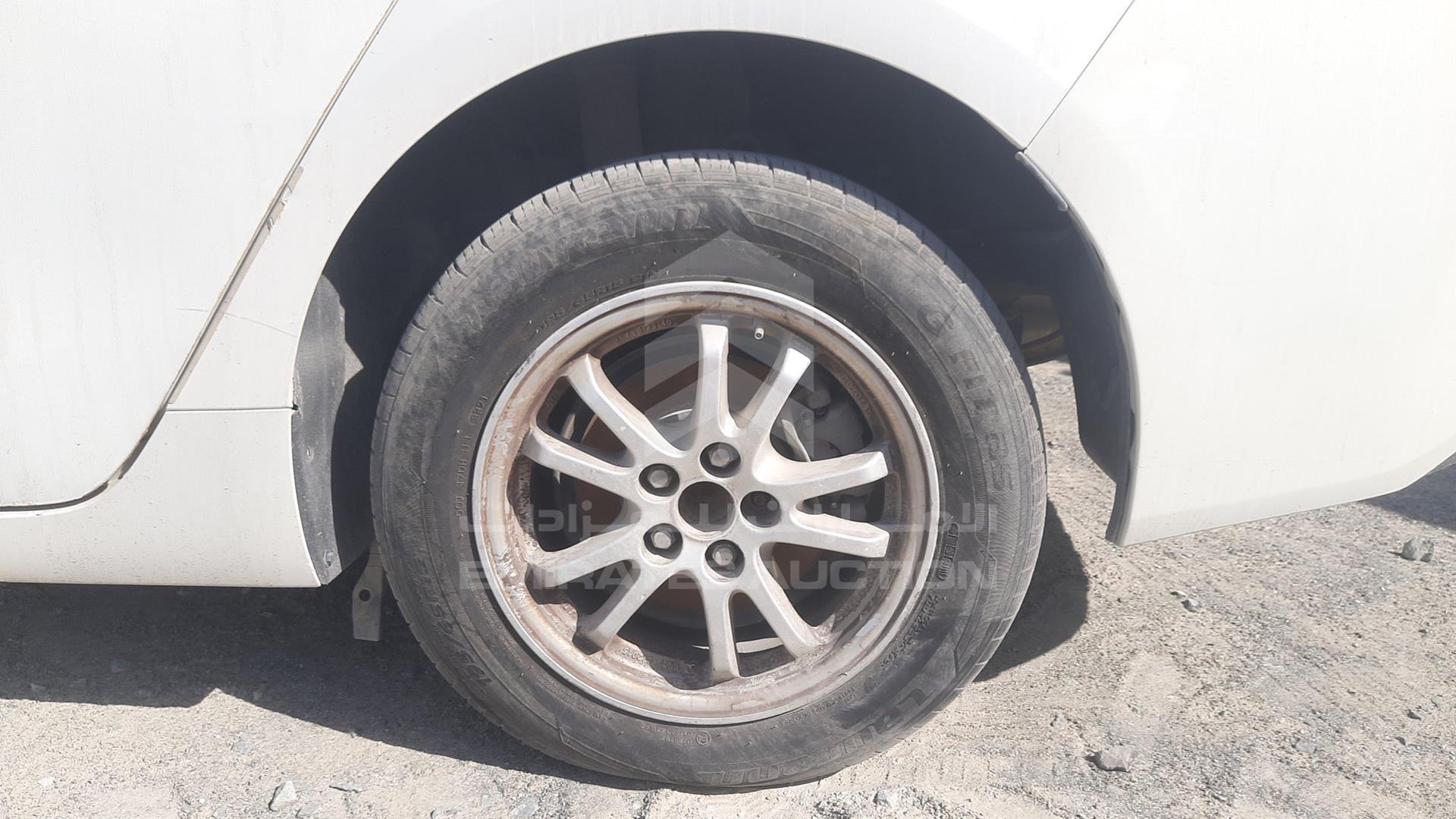 2019 TOYOTA PRIUS VIN: JTDKB3FUXK3085221