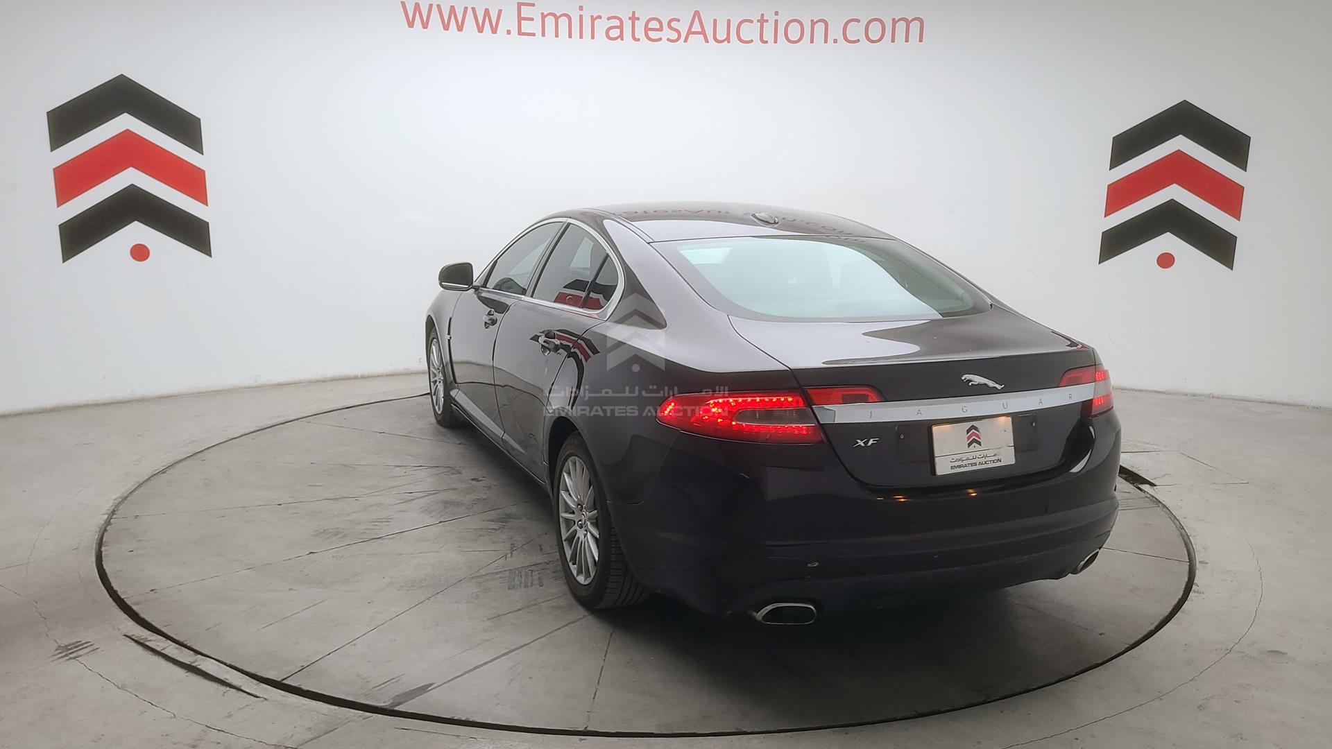 2011 JAGUAR XF VIN: SAJAA05D2BFS04944