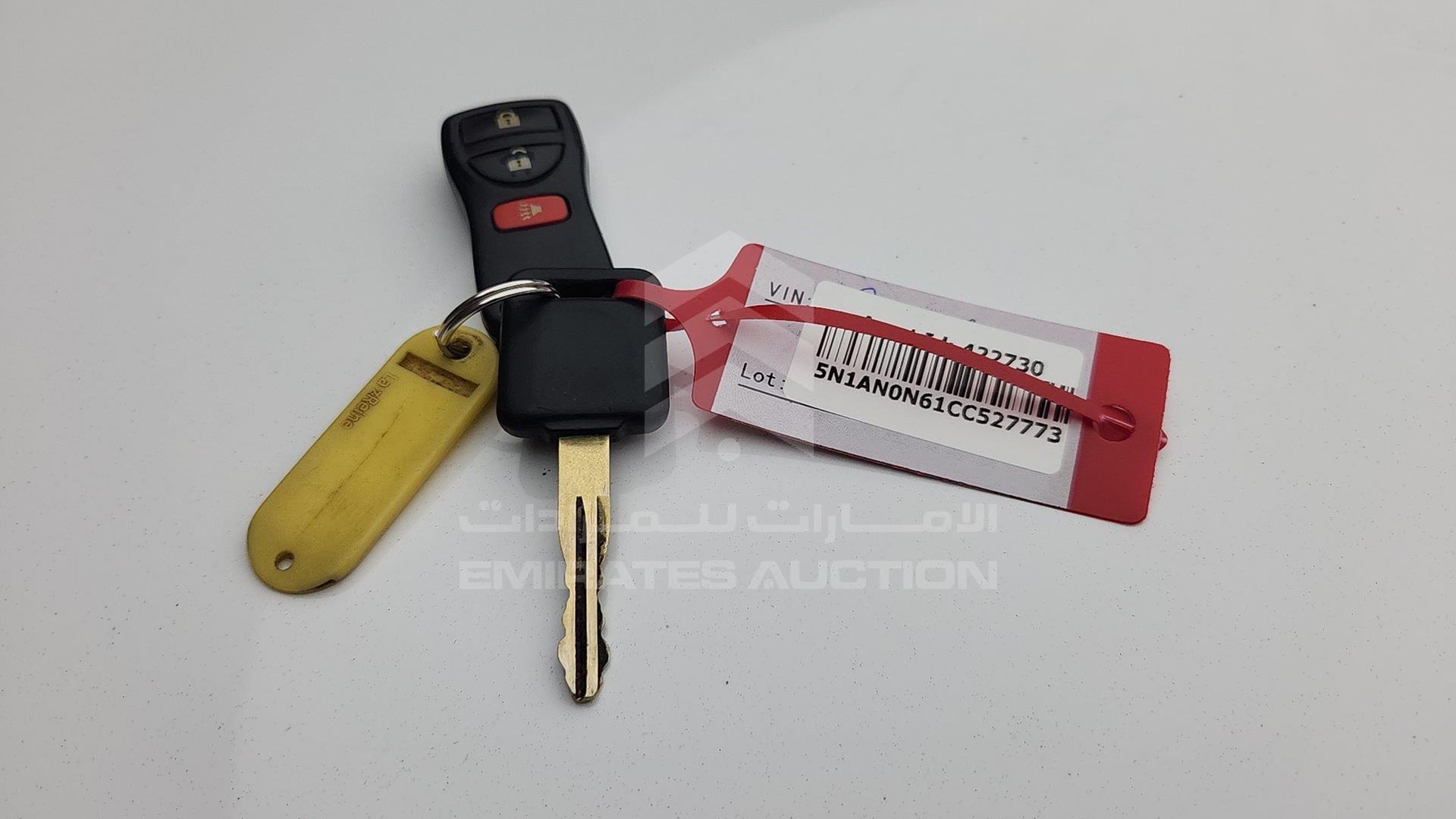 2012 NISSAN XTERRA VIN: 5N1AN0N61CC527773