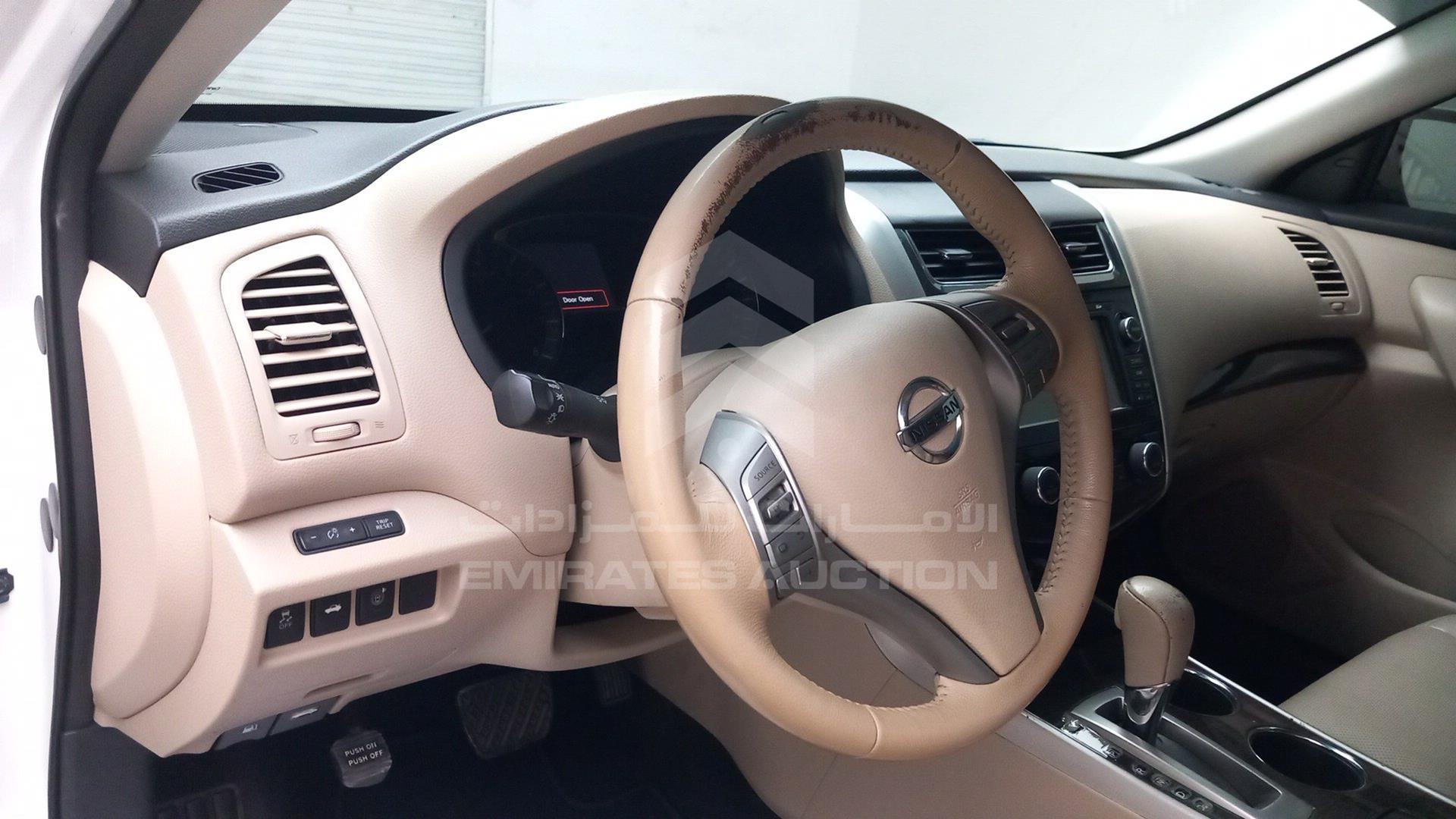 2016 NISSAN ALTIMA VIN: 1N4BL3AP8GC102397